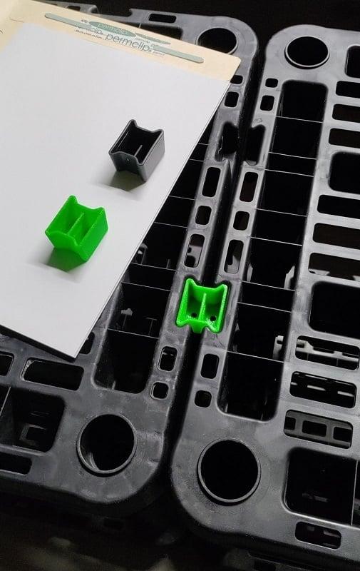 Plastic Shelving Connectors 3d model