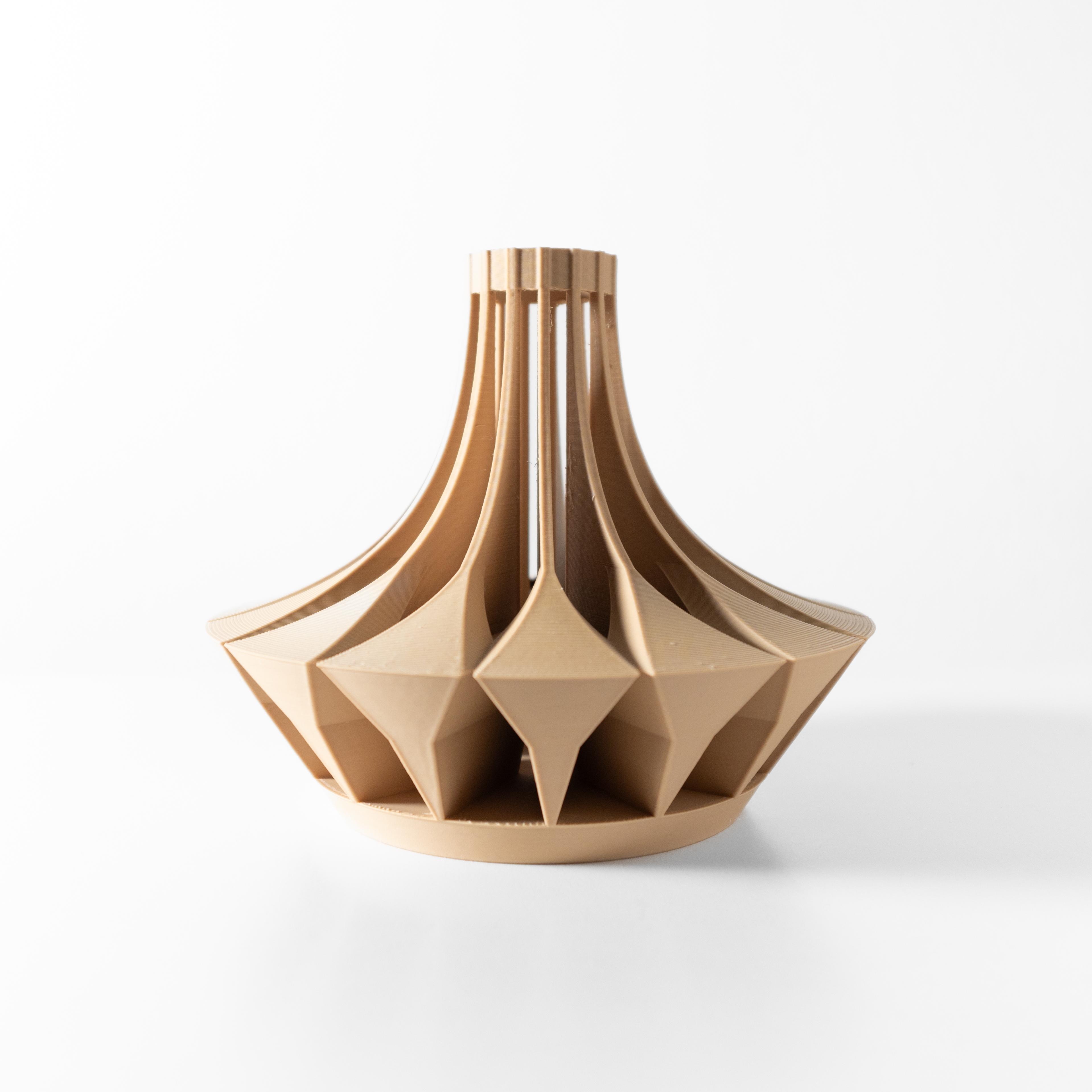 The Savi Short Vase, Modern and Unique Home Decor for Dried and Preserved Flower Arrangement 3d model