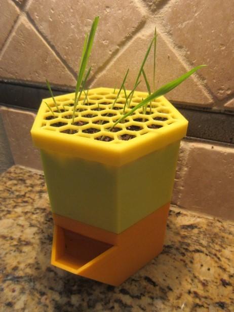 Planter with Reservoir  3d model