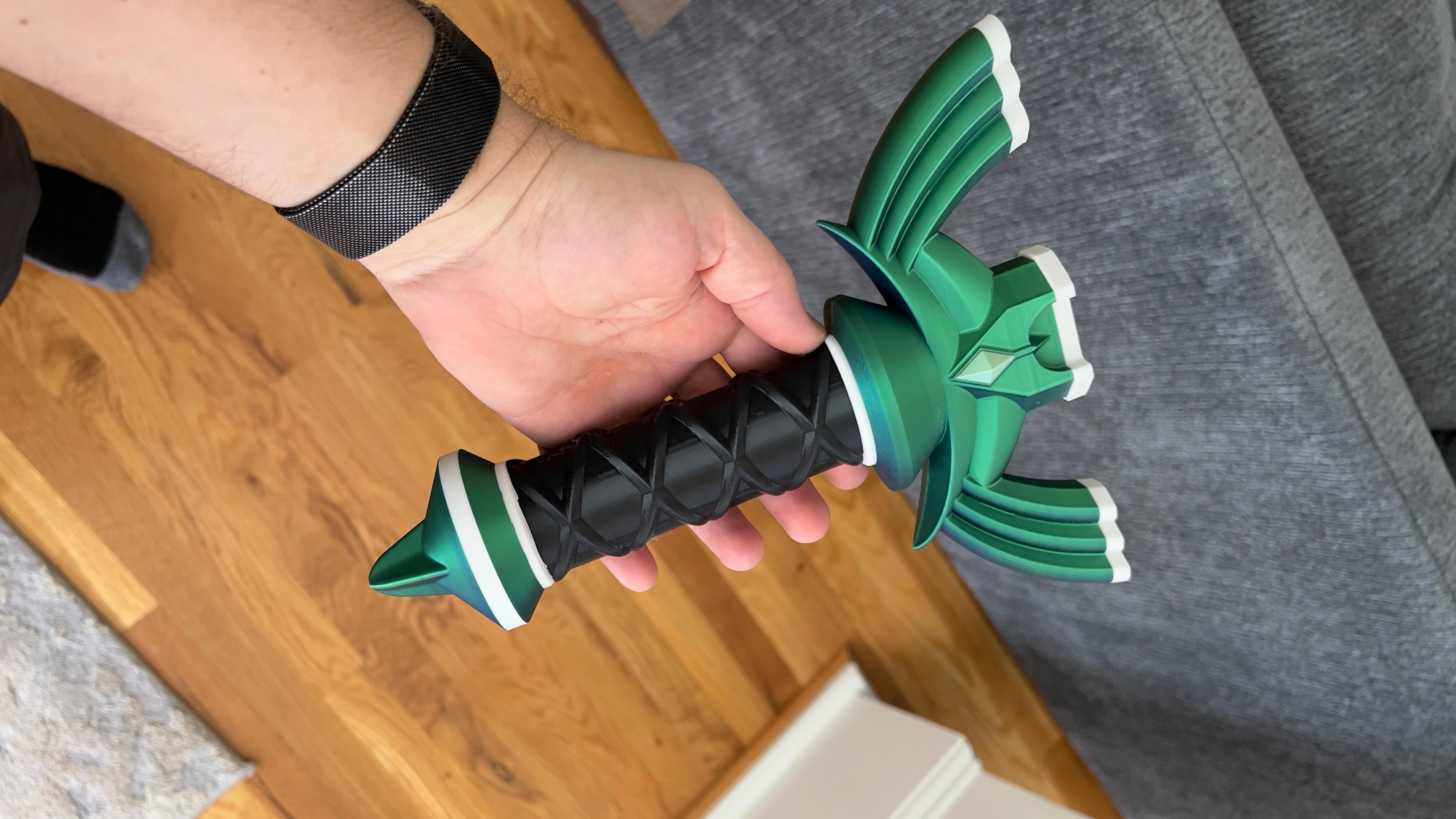 Collapsing Master Sword with Replaceable Blade 3d model