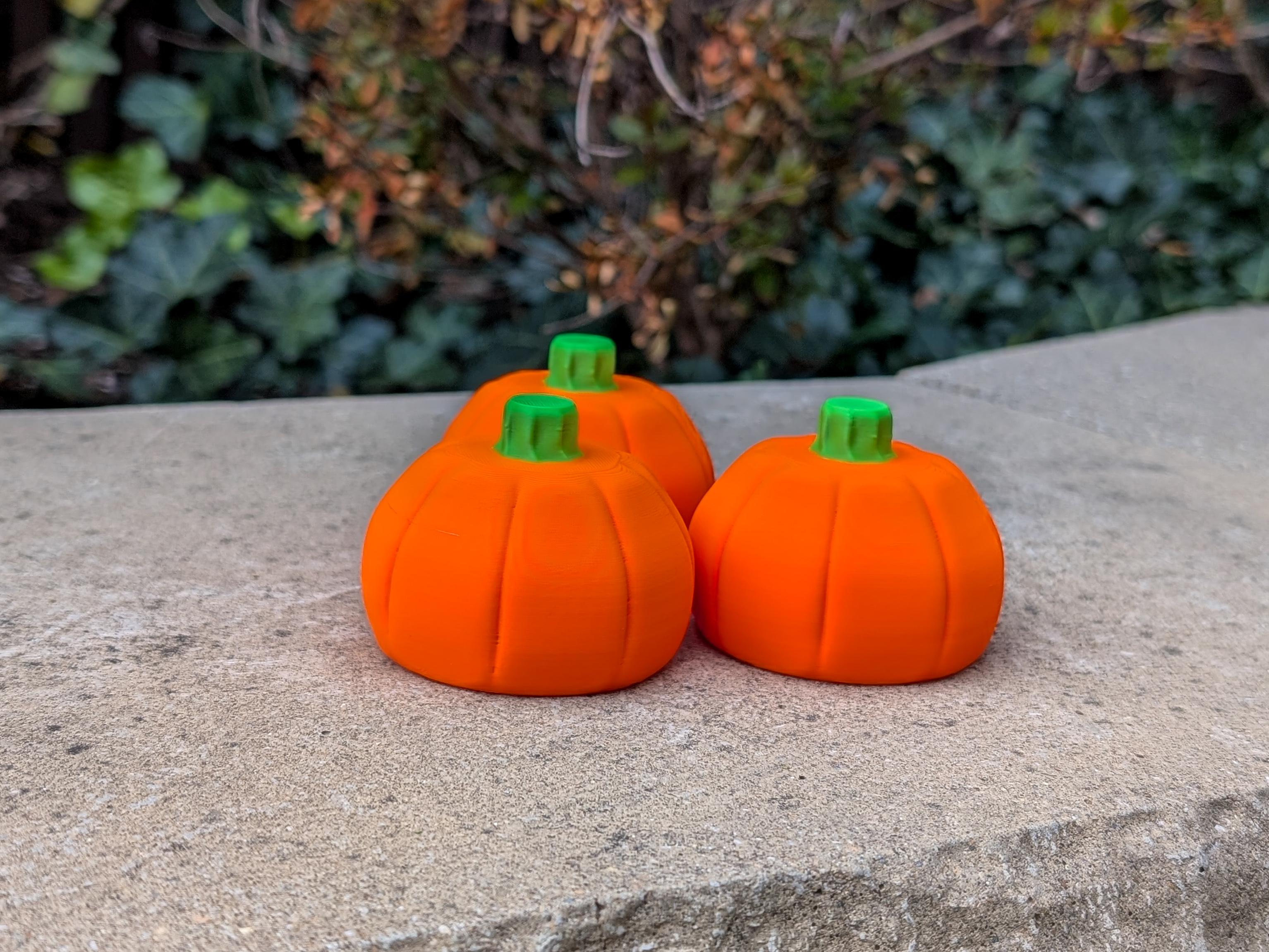 Halloween Pumpkin Decoration - Easy Color Change 3d model