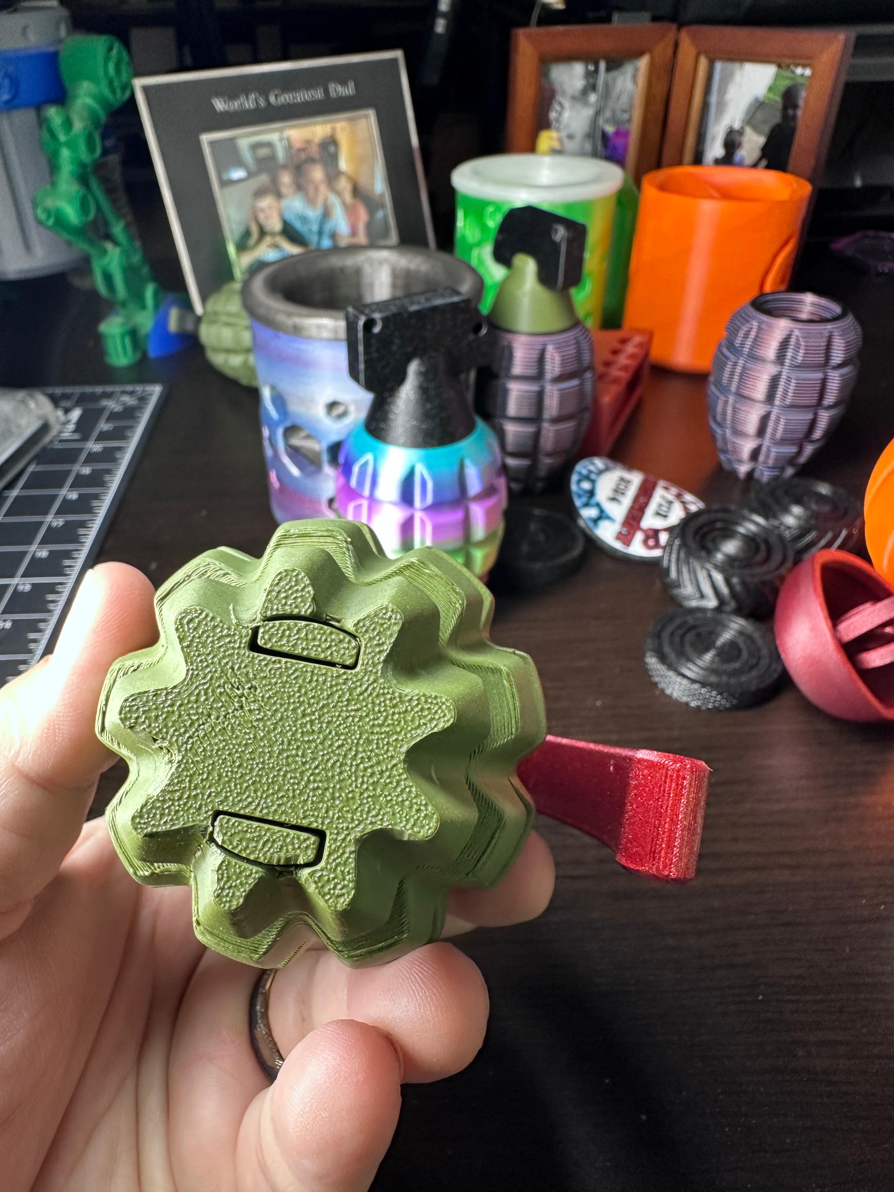 Print In Place FIDGET GRENADE 3d model