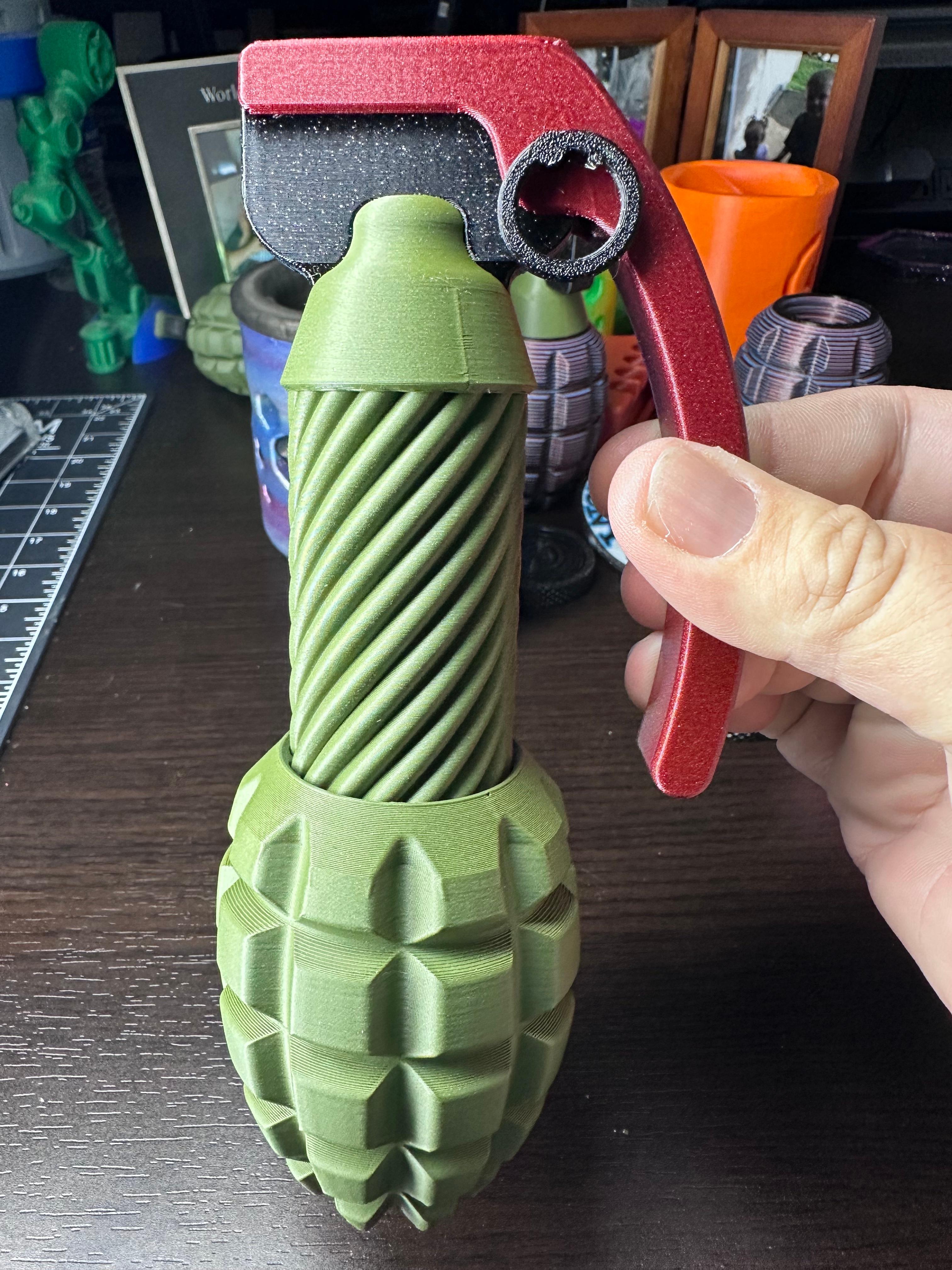 Print In Place FIDGET GRENADE 3d model