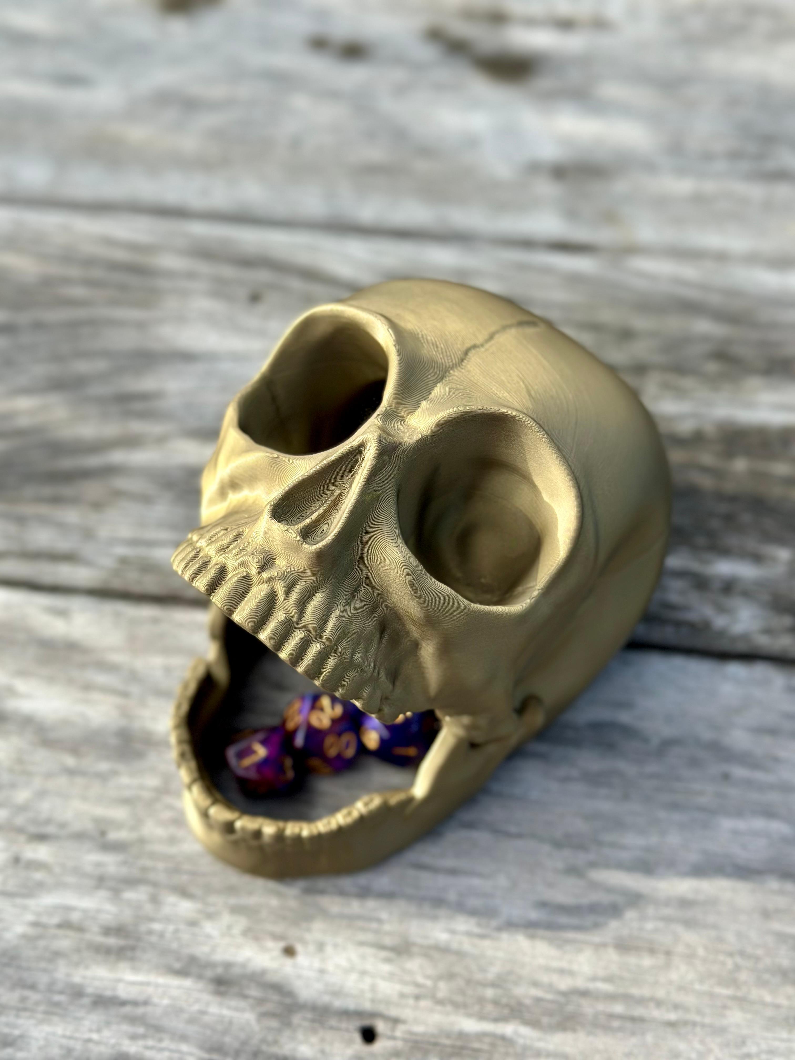 Screaming Skull Dice Tower / No Supports 3d model