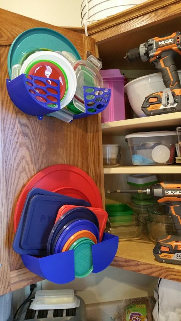 Tupperware lid holder 3d model