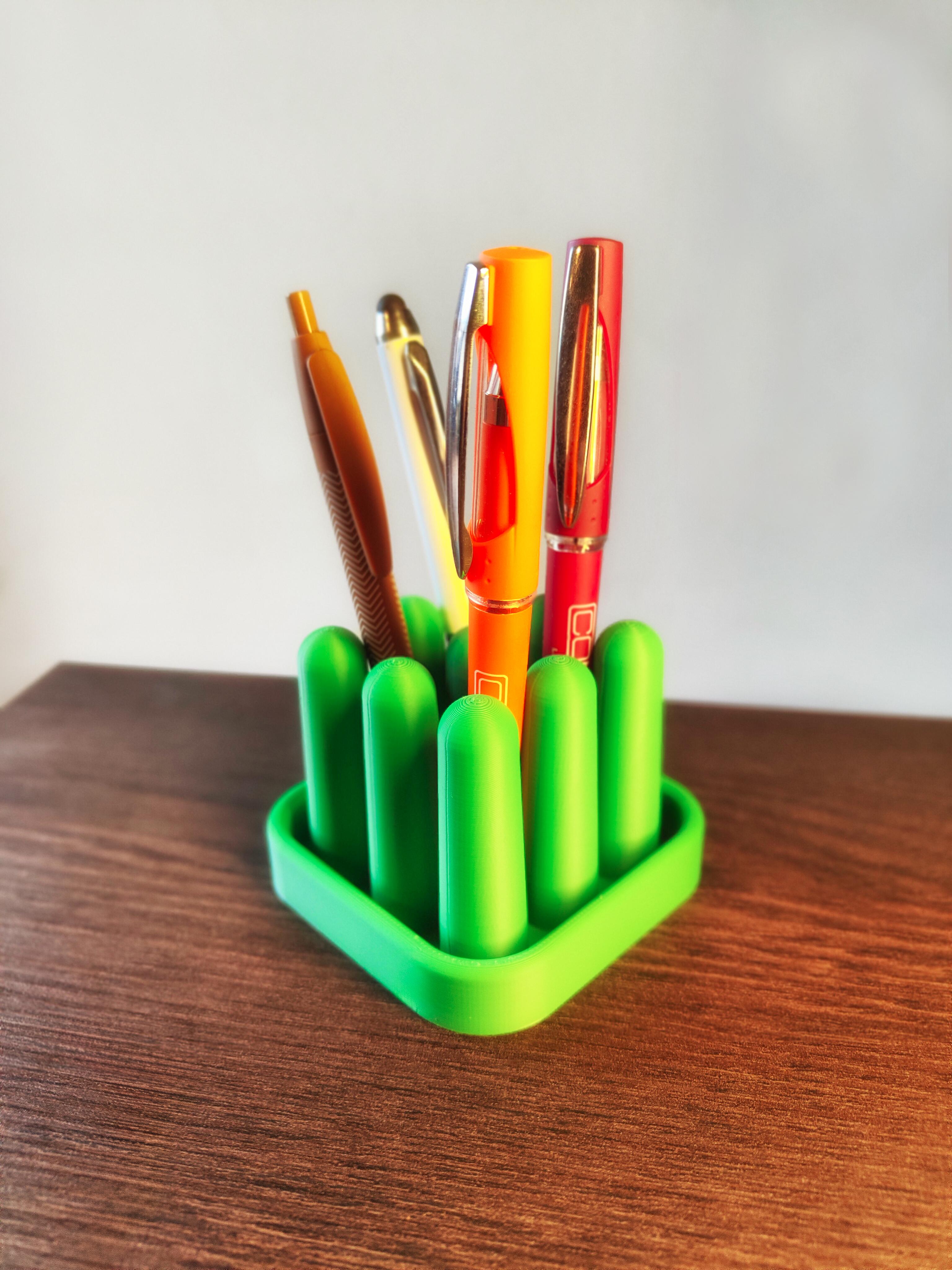 Green Mini Pen Holder 3d model