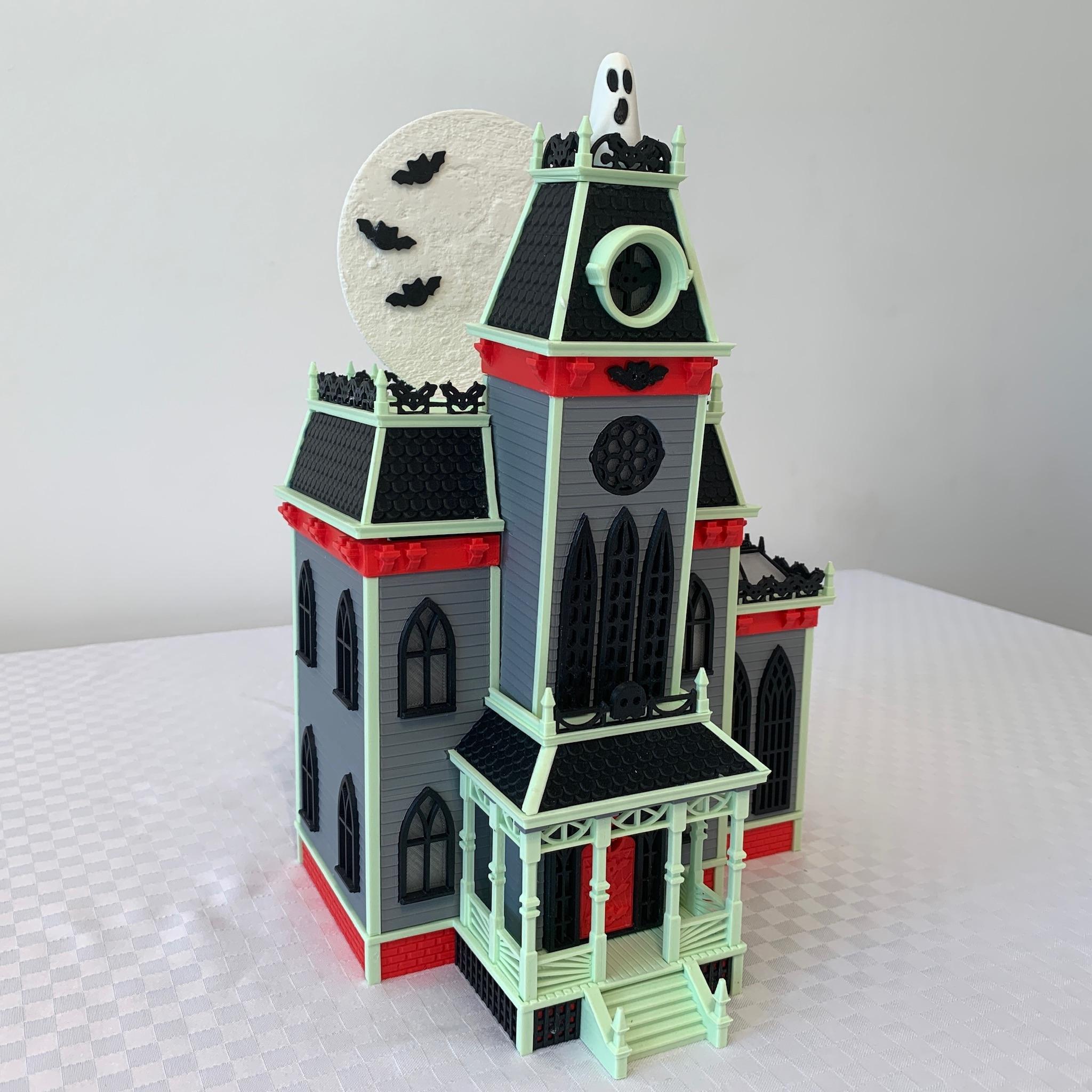 Haunted House w/ 3D Moon 3d model