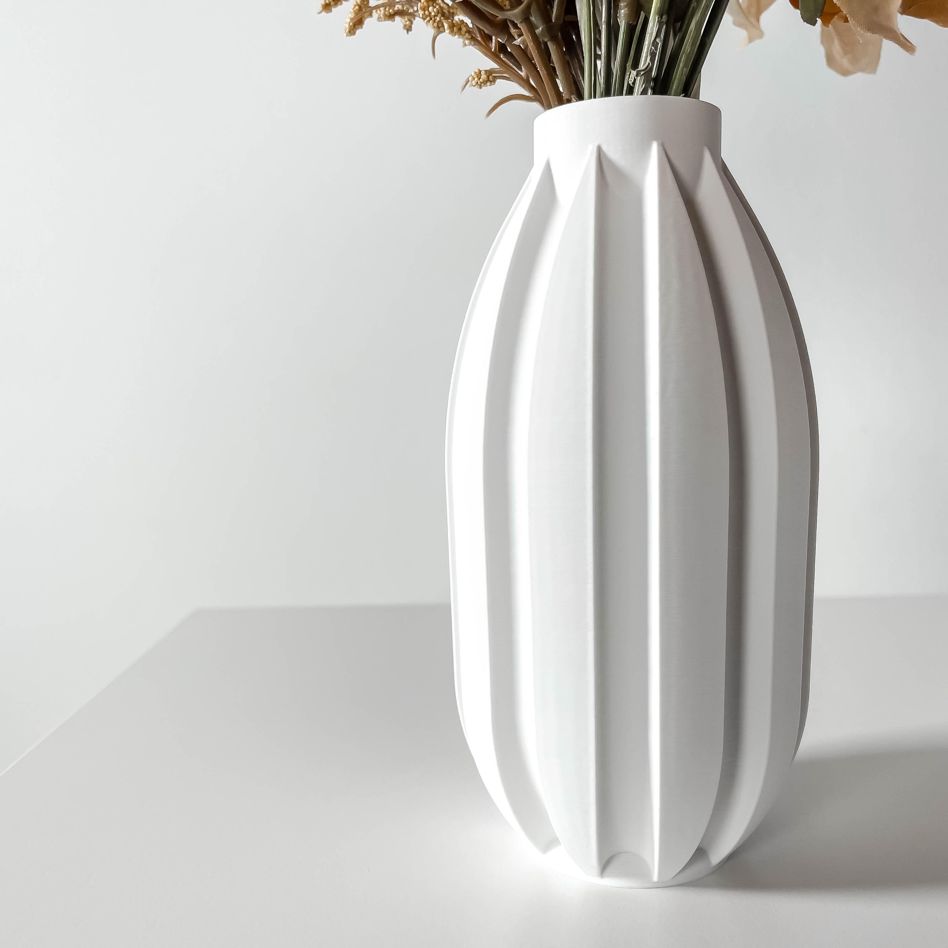 The Akin Vase, Modern and Unique Home Decor for Dried and Preserved Flower Arrangement  | STL File 3d model