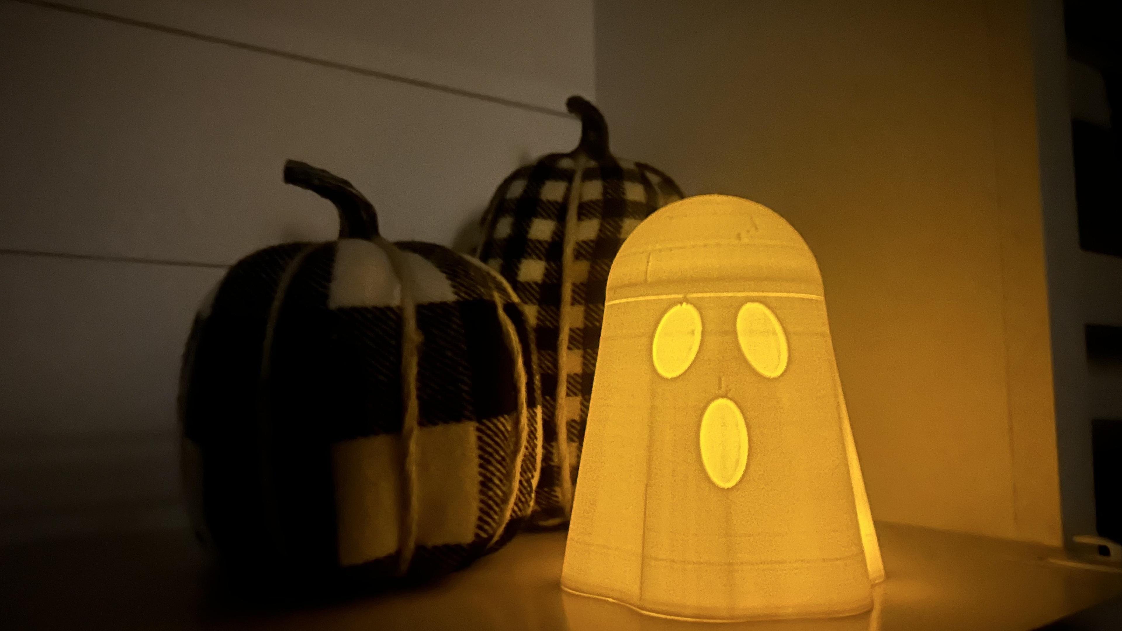 Halloween Ghost Jar 3d model