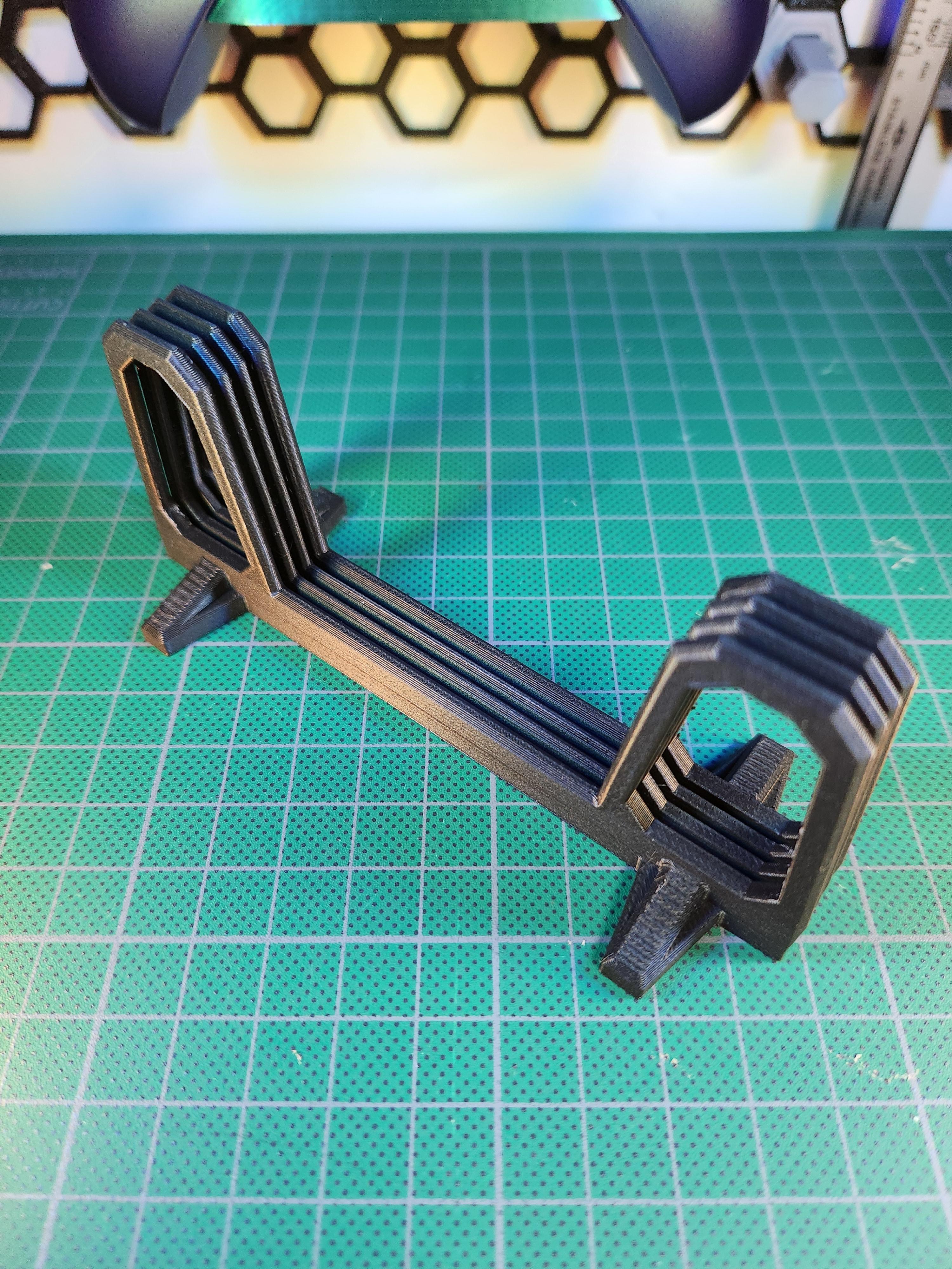 Simple Build Plate Holder for Bambu A1 Mini (Holds 3 Plates) 3d model