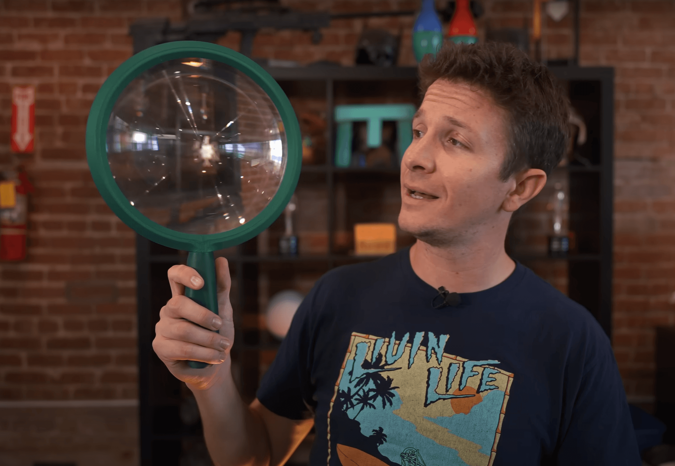 Giant Magnifying Glass! 3d model