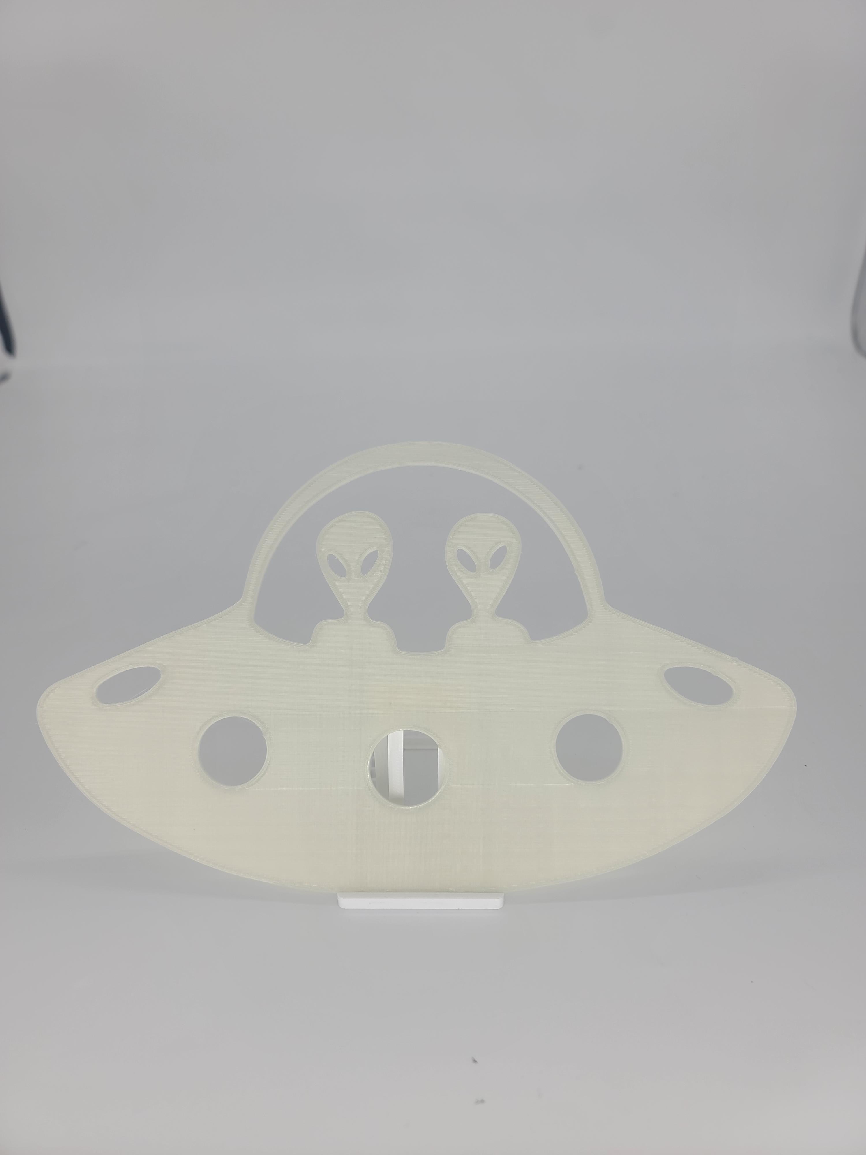 Glow-in-Dark wall / ceiling 2 Aliens UFO 3d model