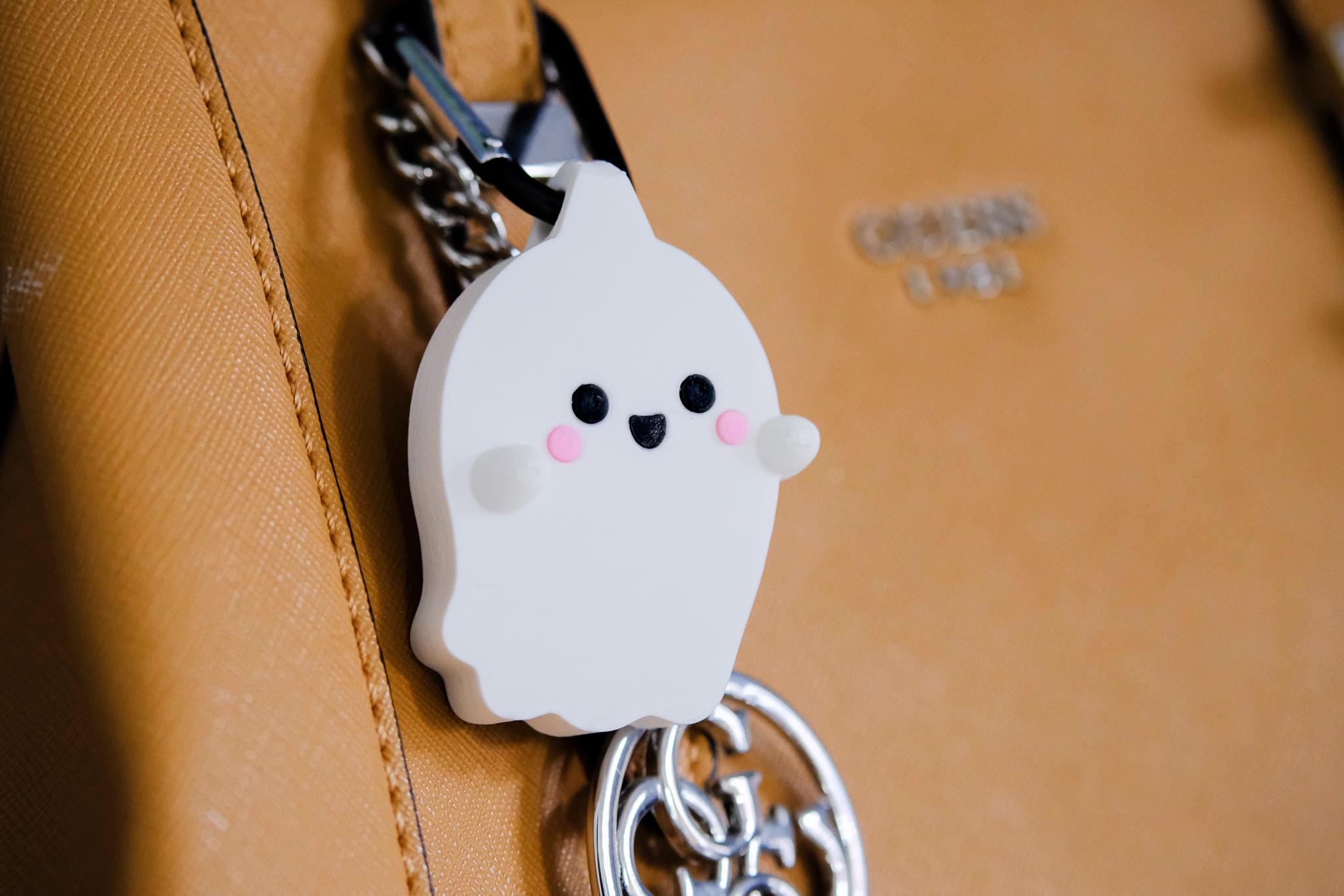 Kawaii Ghost Keychain - Holoprops 3d model