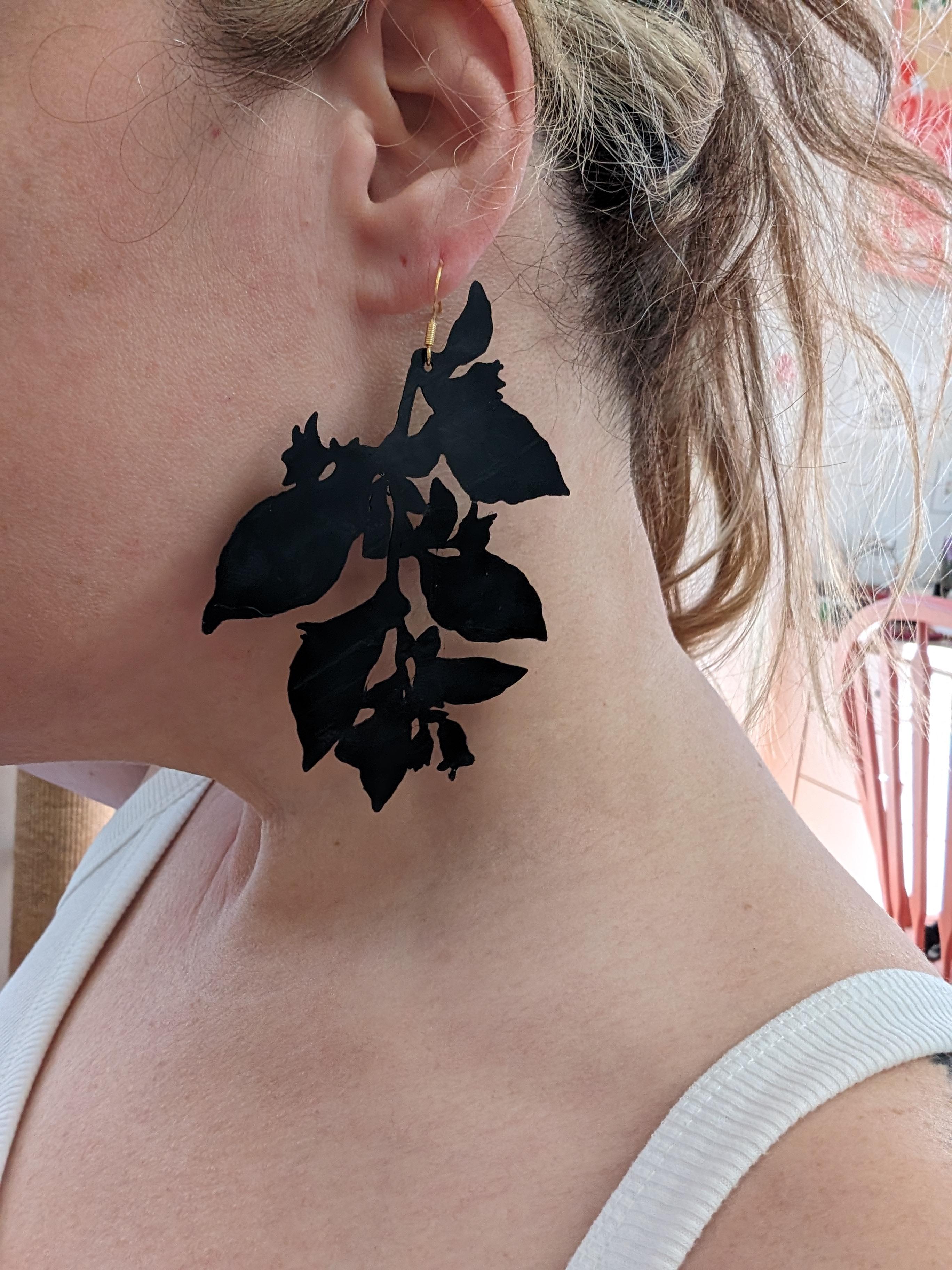 Deadly nightshade (belladonna) lightweight earrings - foliage, leaves, oversized dangling greenery  3d model