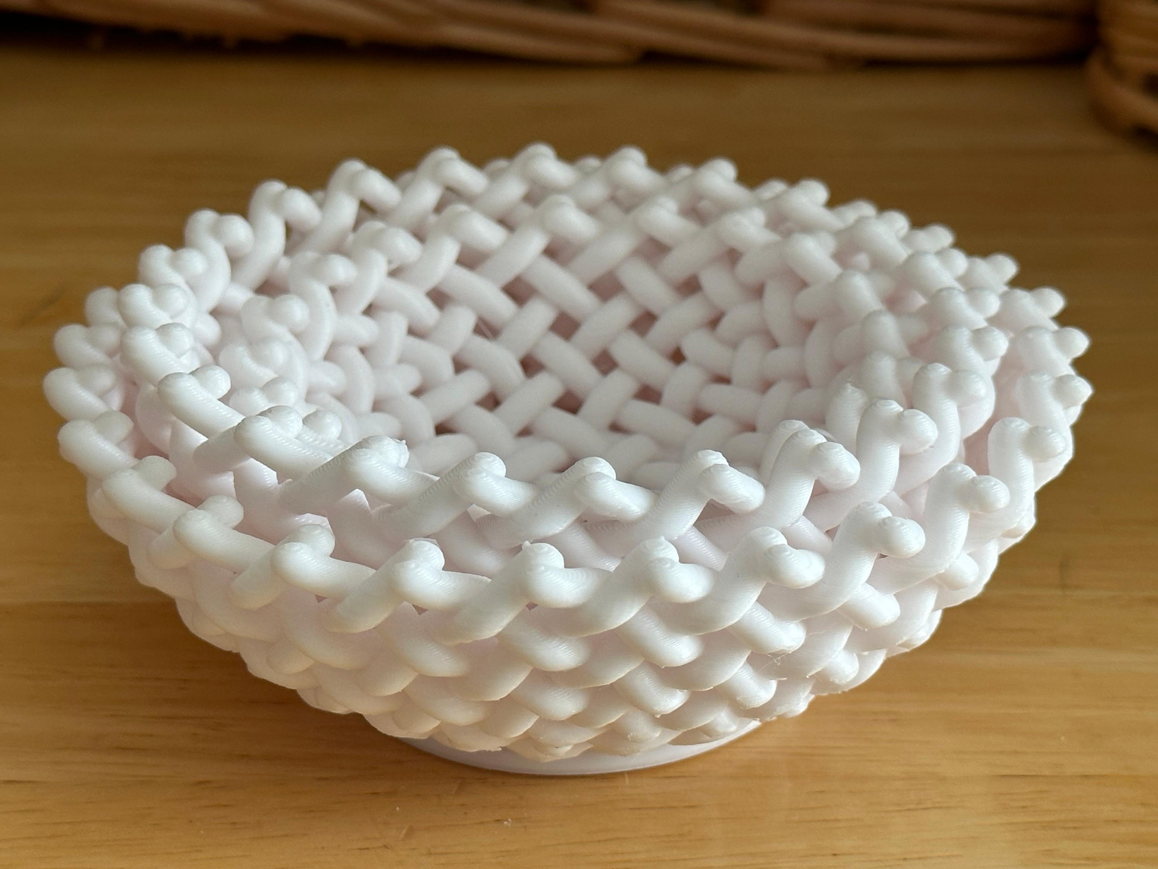 Woven Bowl (Large) 3d model