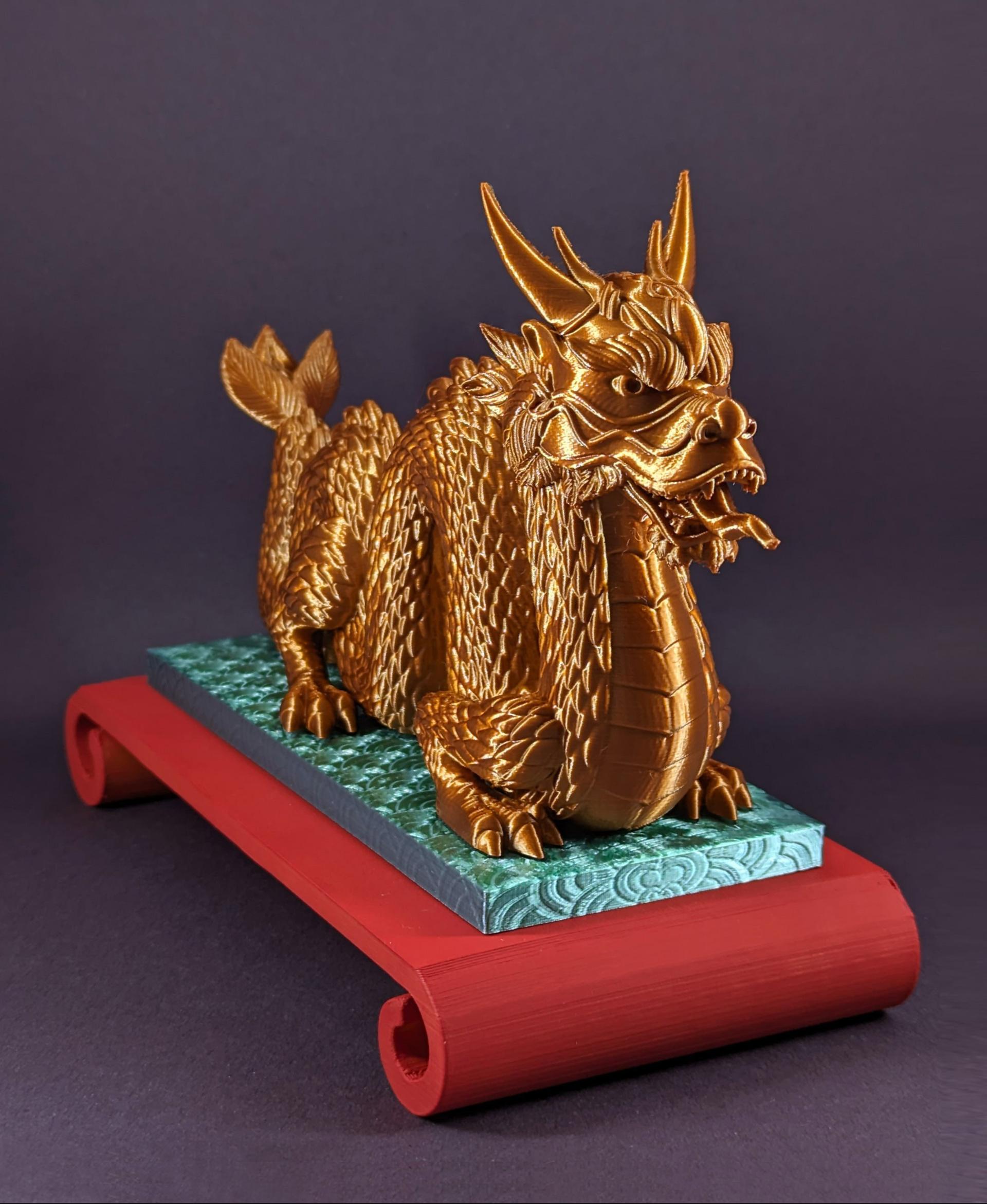 Chinese Dragon -Platform Statue - Fantastic Chinese Dragon printed with Polymaker Silk Bronze, with top base sparkling in Jadeite - 3d model