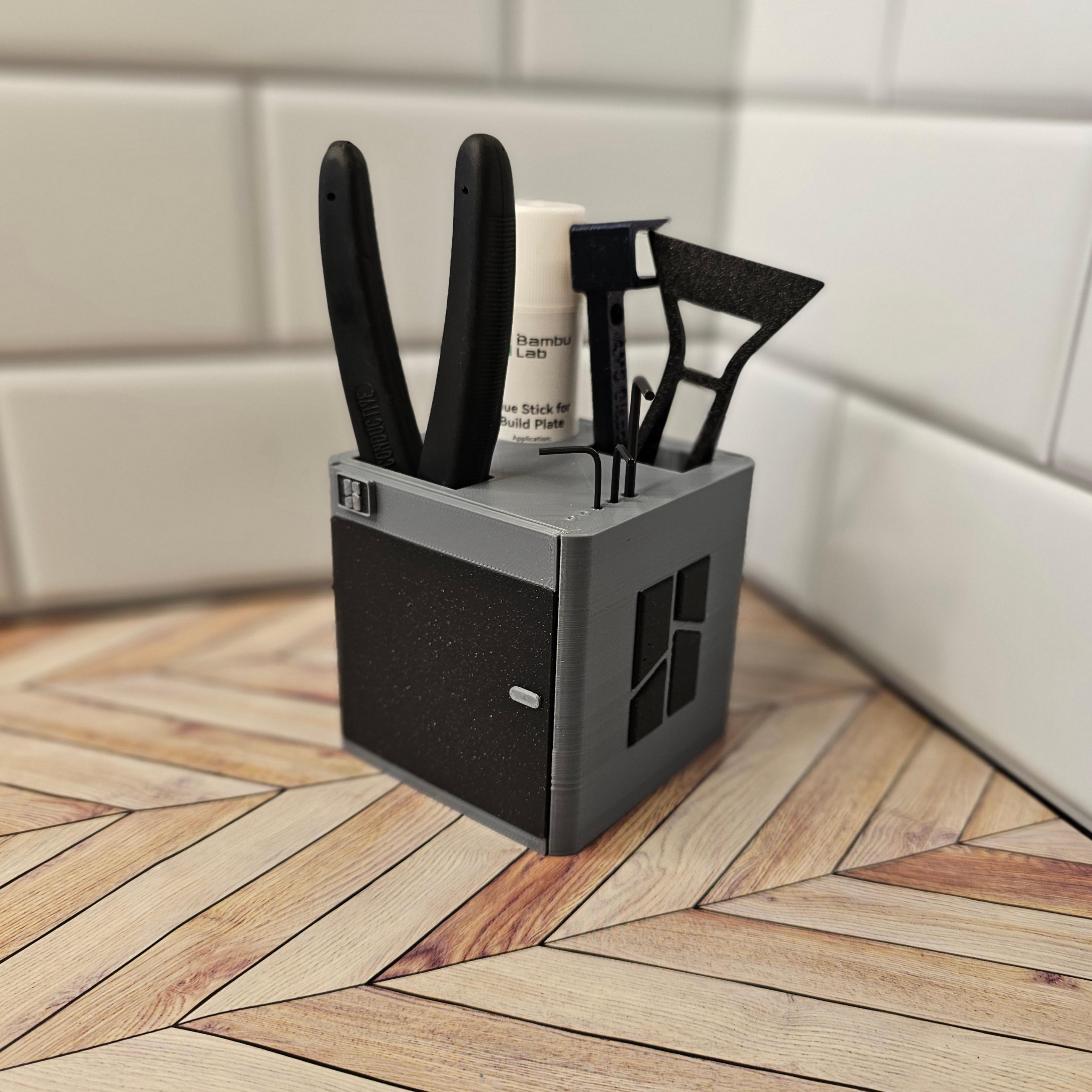 X1C Tool holder Front door(remix).stl 3d model