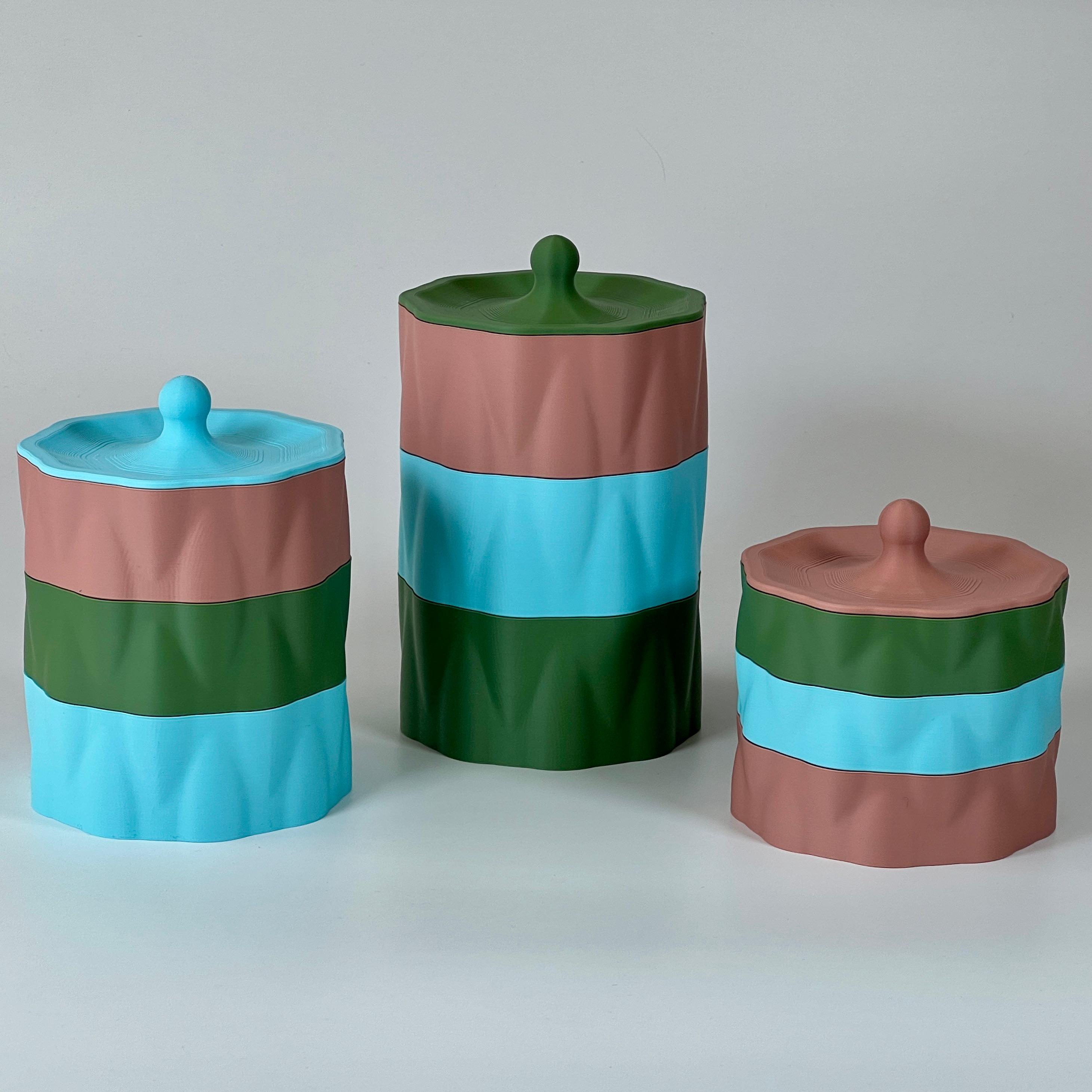 Set of 3 Stackable Storage Boxes with Cap 3d model