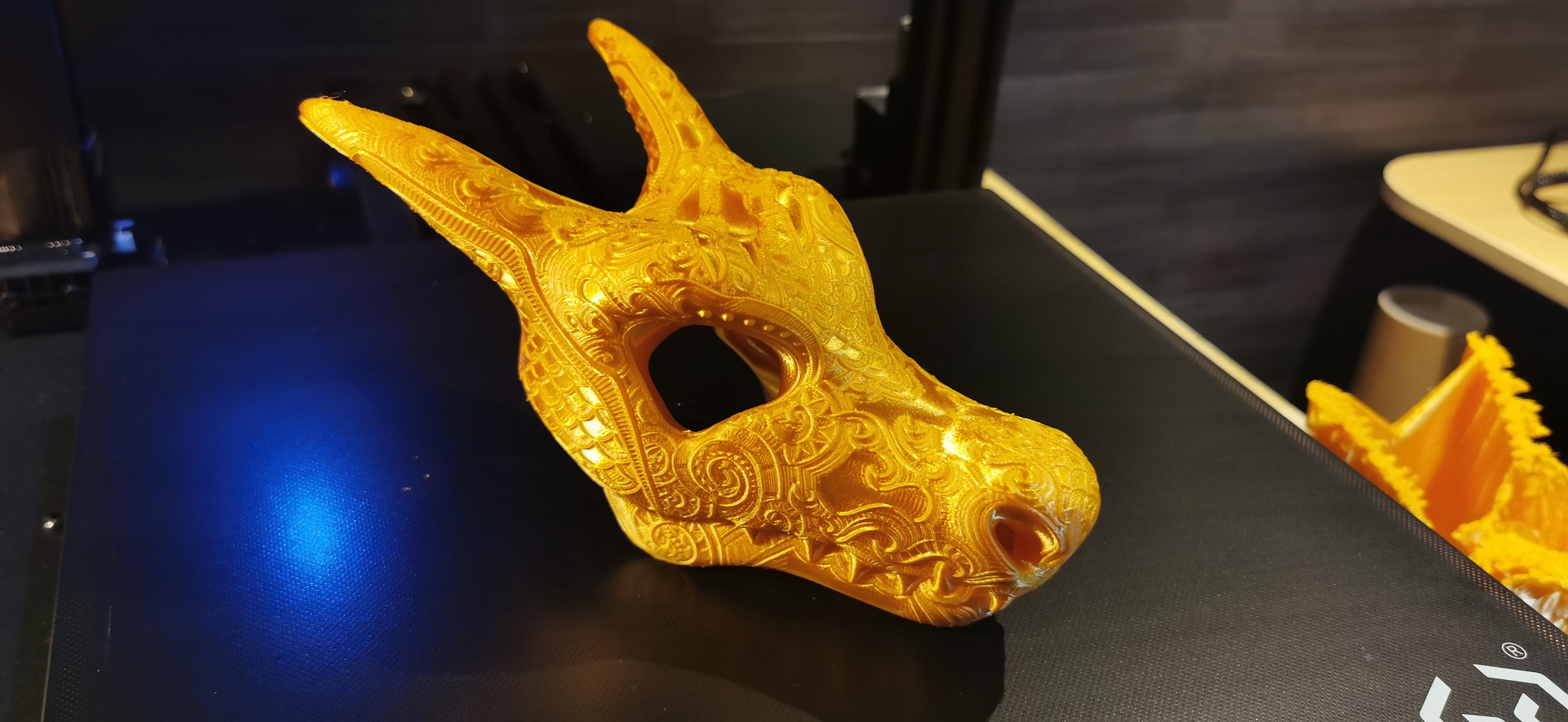 Ornate Charizard Skull (Pokémon) - Artillery Sidewinder X2, 0.16mm layer height, 4 walls, 15% infill cubic, 60mm/s, tree support (5% density), skirt.

Azurefilm Silk orange flame, great render ! - 3d model