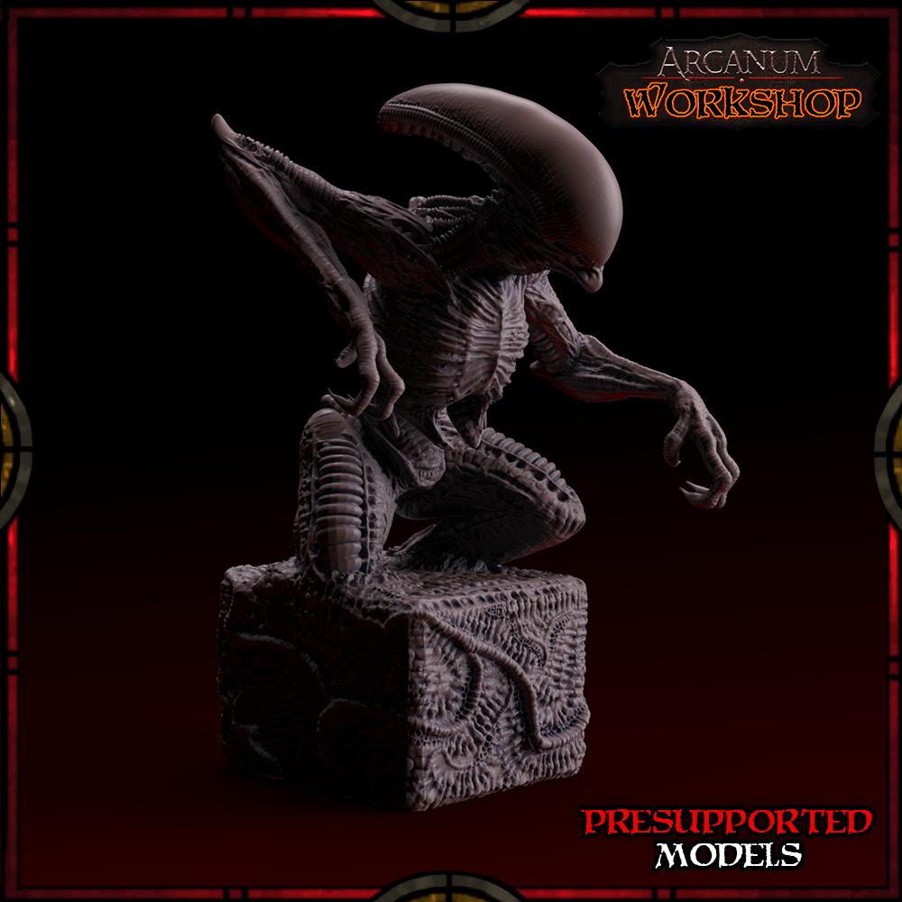 Alien Statuette 3d model