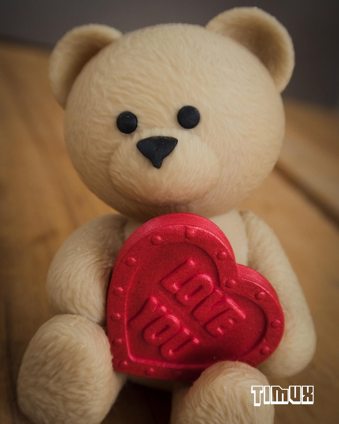 TEDDY BEAR WITH HEART 3d model