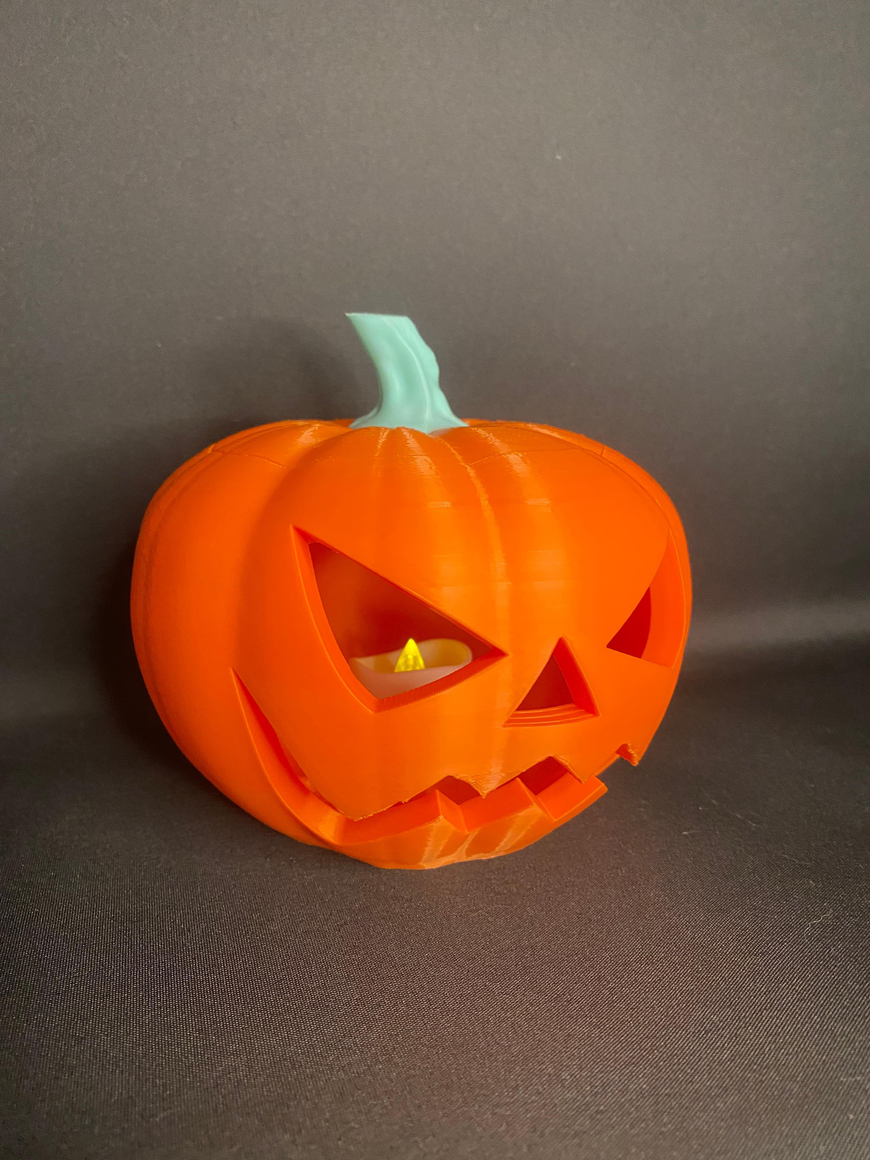 JACK O LANTERN BOWL WITH LID 3d model