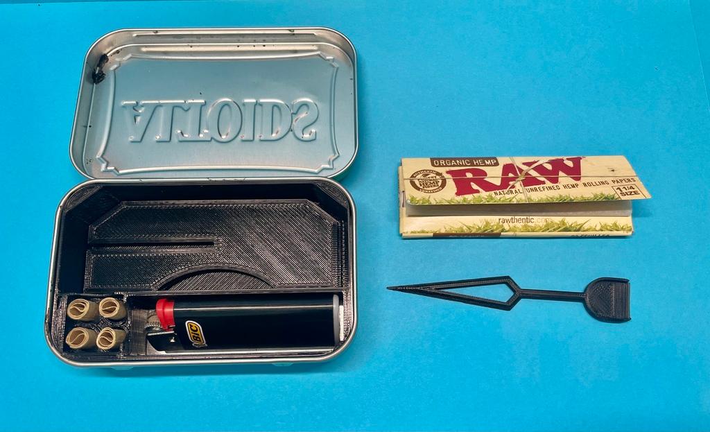 Altoids Tin Rolling Station 3d model