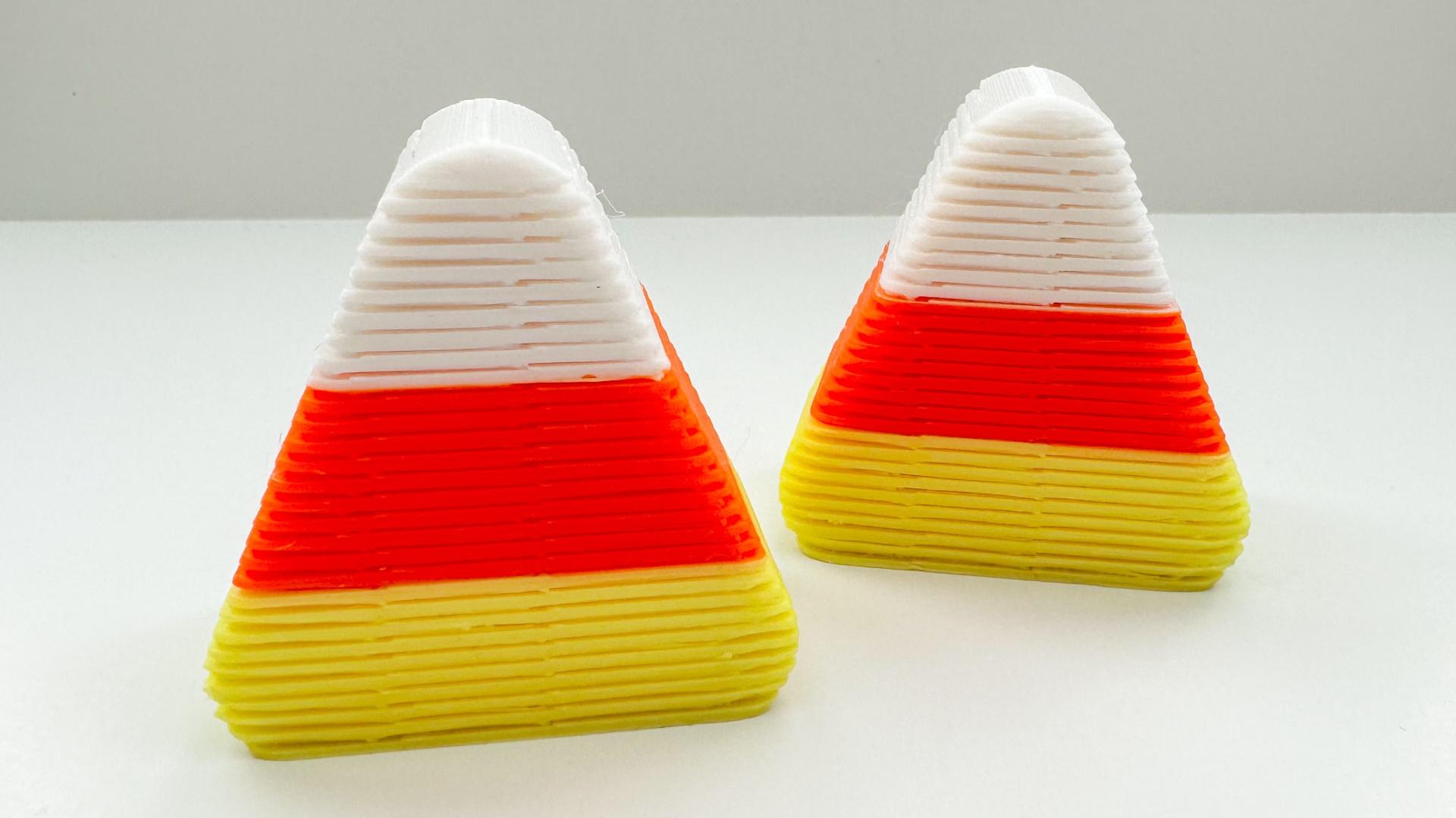 Candy Corn Slinky 3d model