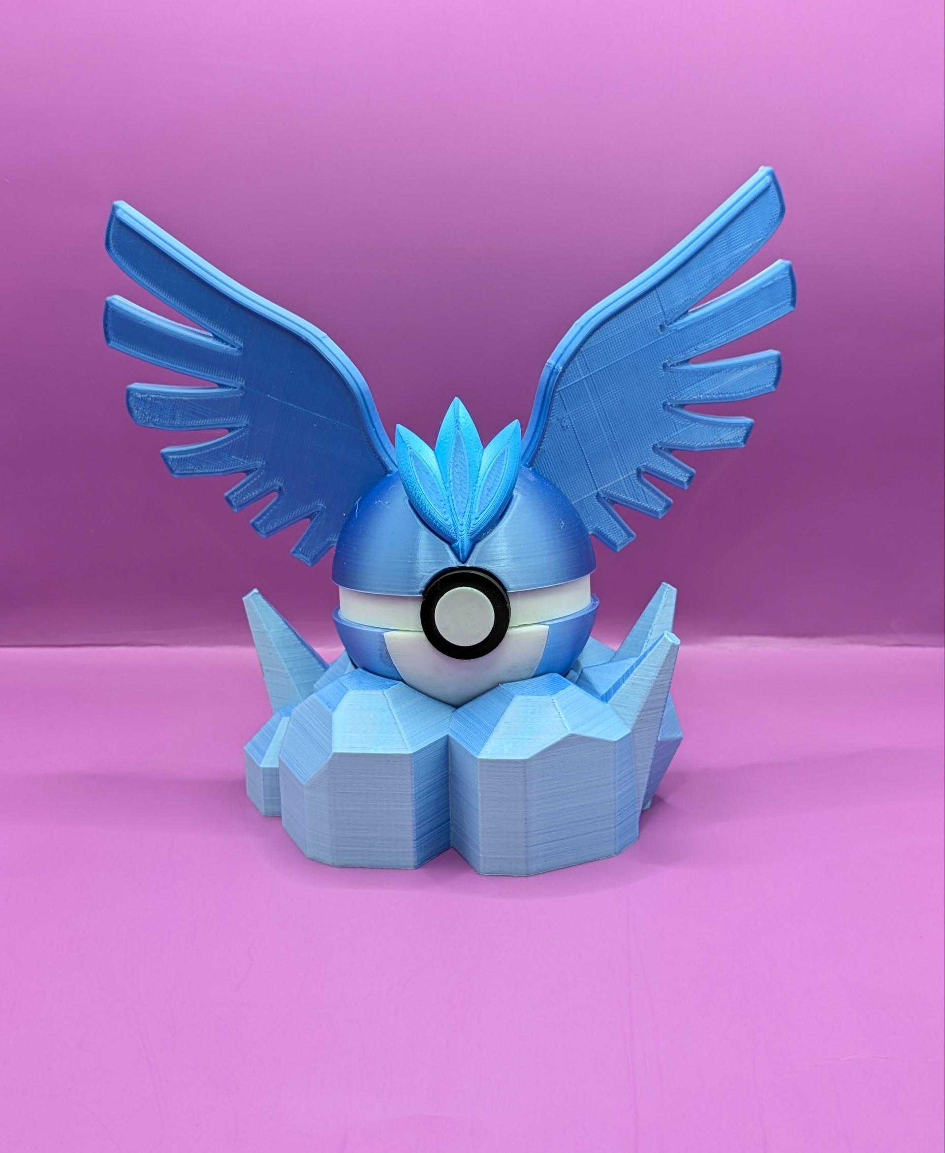 Articuno Pokeball With Iceberg Stand.stl 3d model