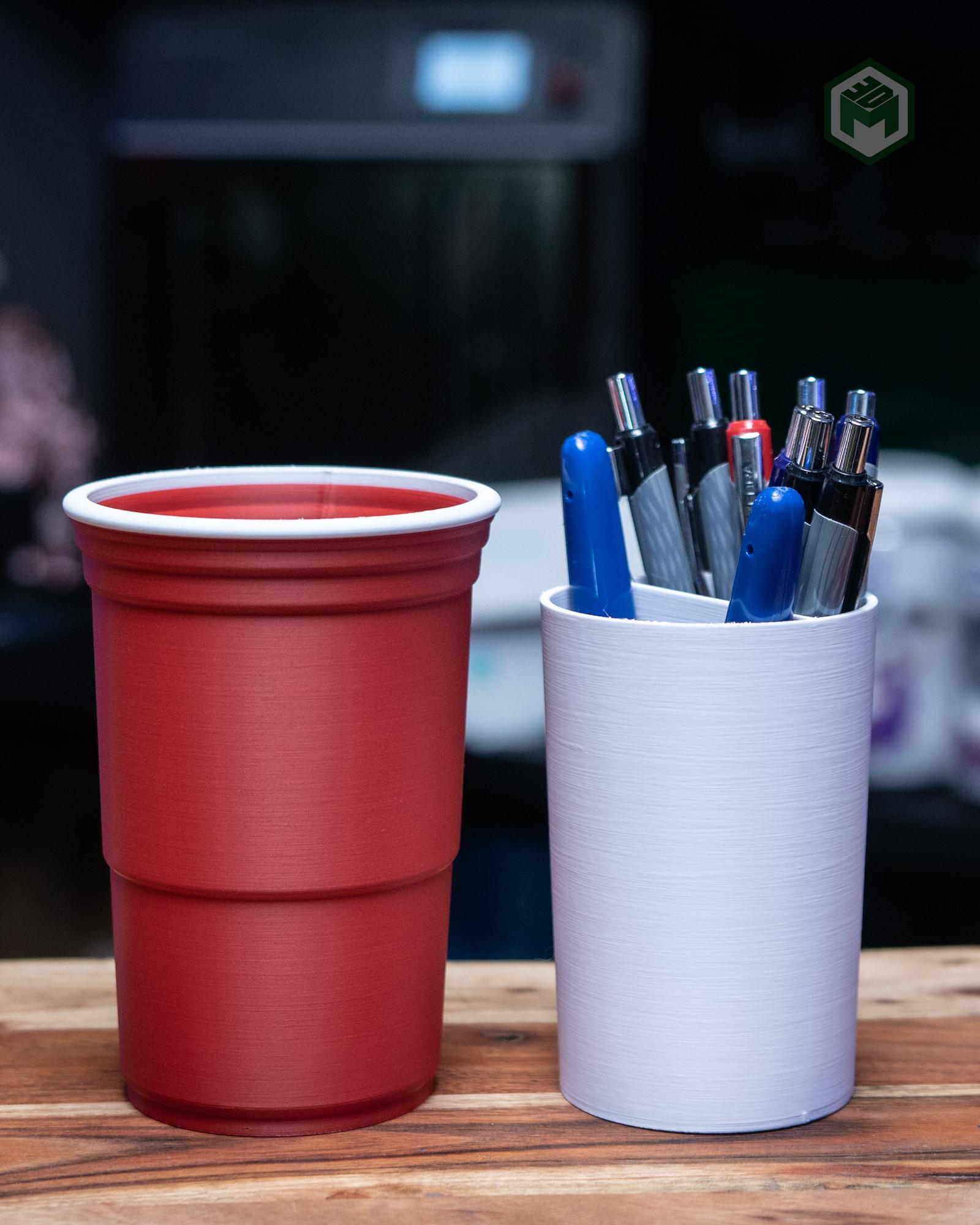 Solo Cup Desk Organizer with Divider Inserts 3d model