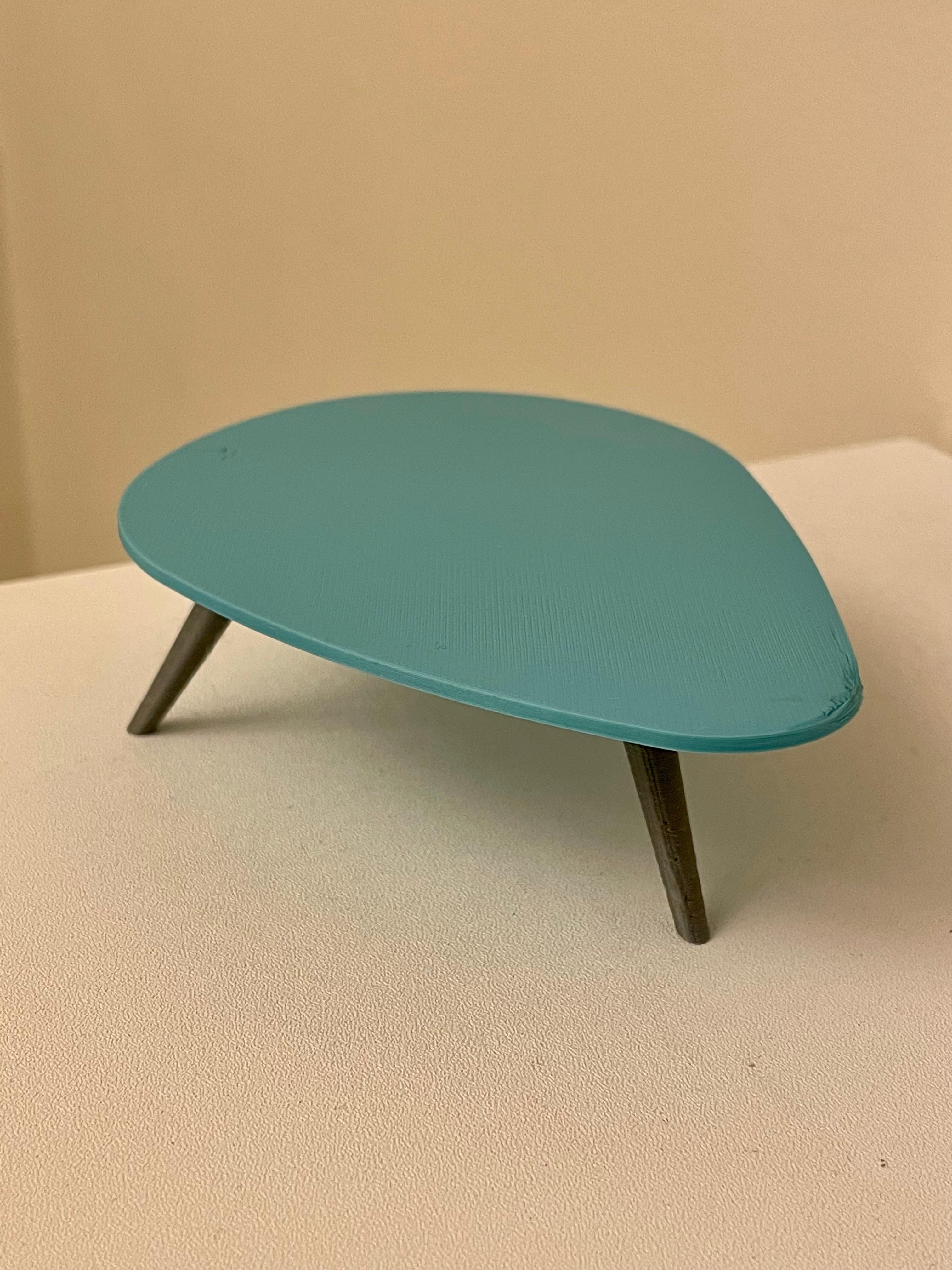 Mid Century Mini Table 3d model