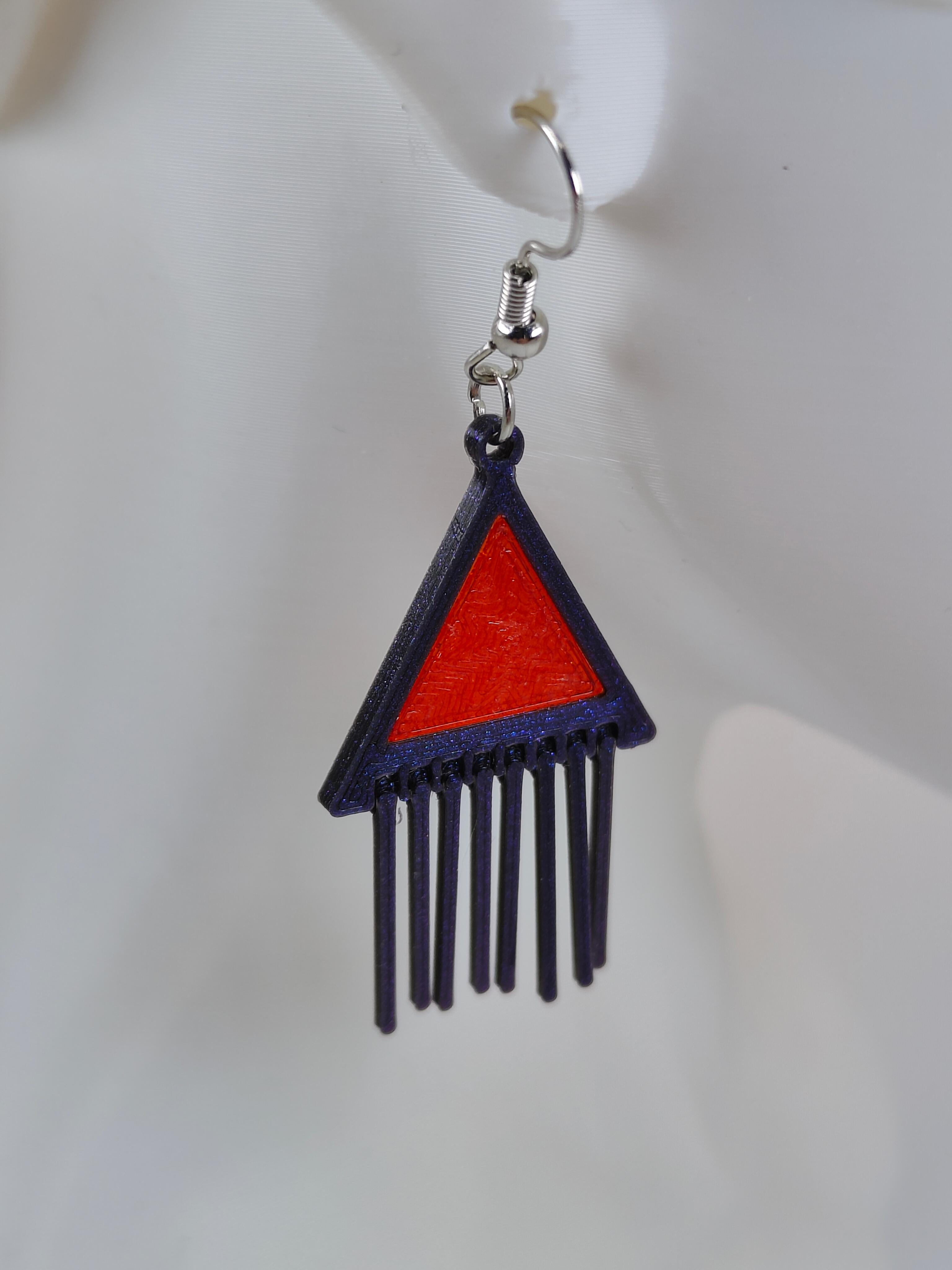 3D Printable Earring - Triangle Trickle Color 3d model