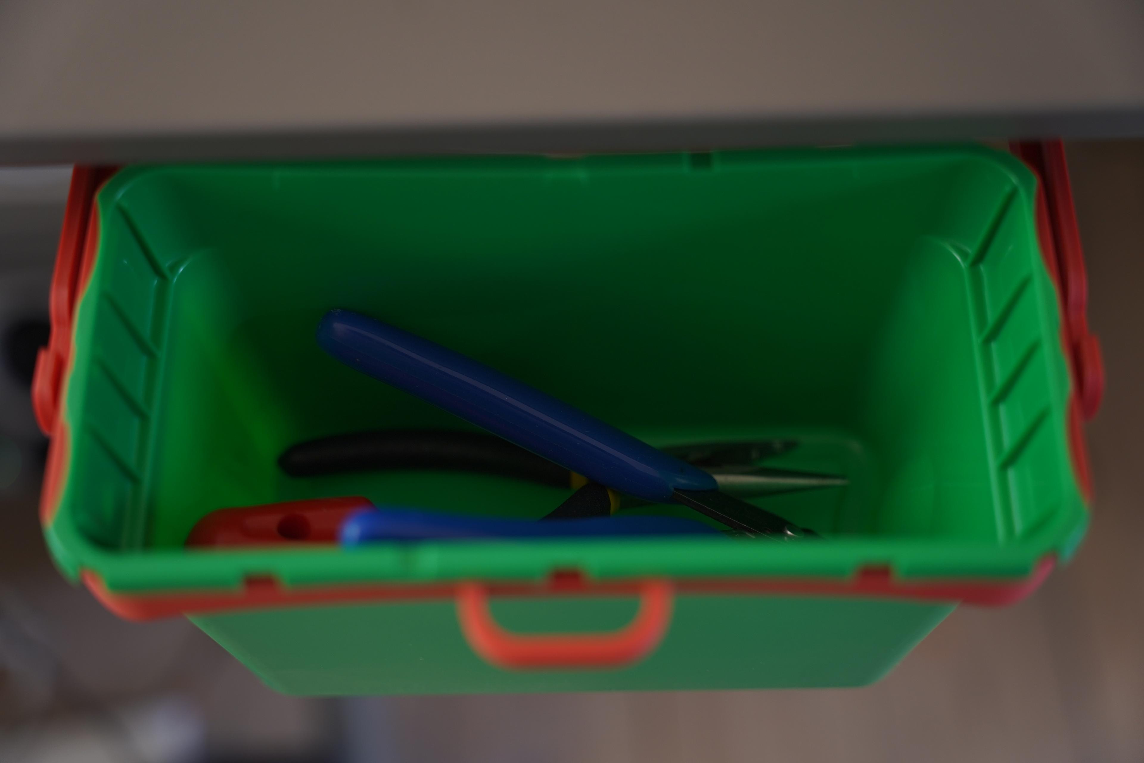 Under Desk Drawer / Bin / Can 3d model