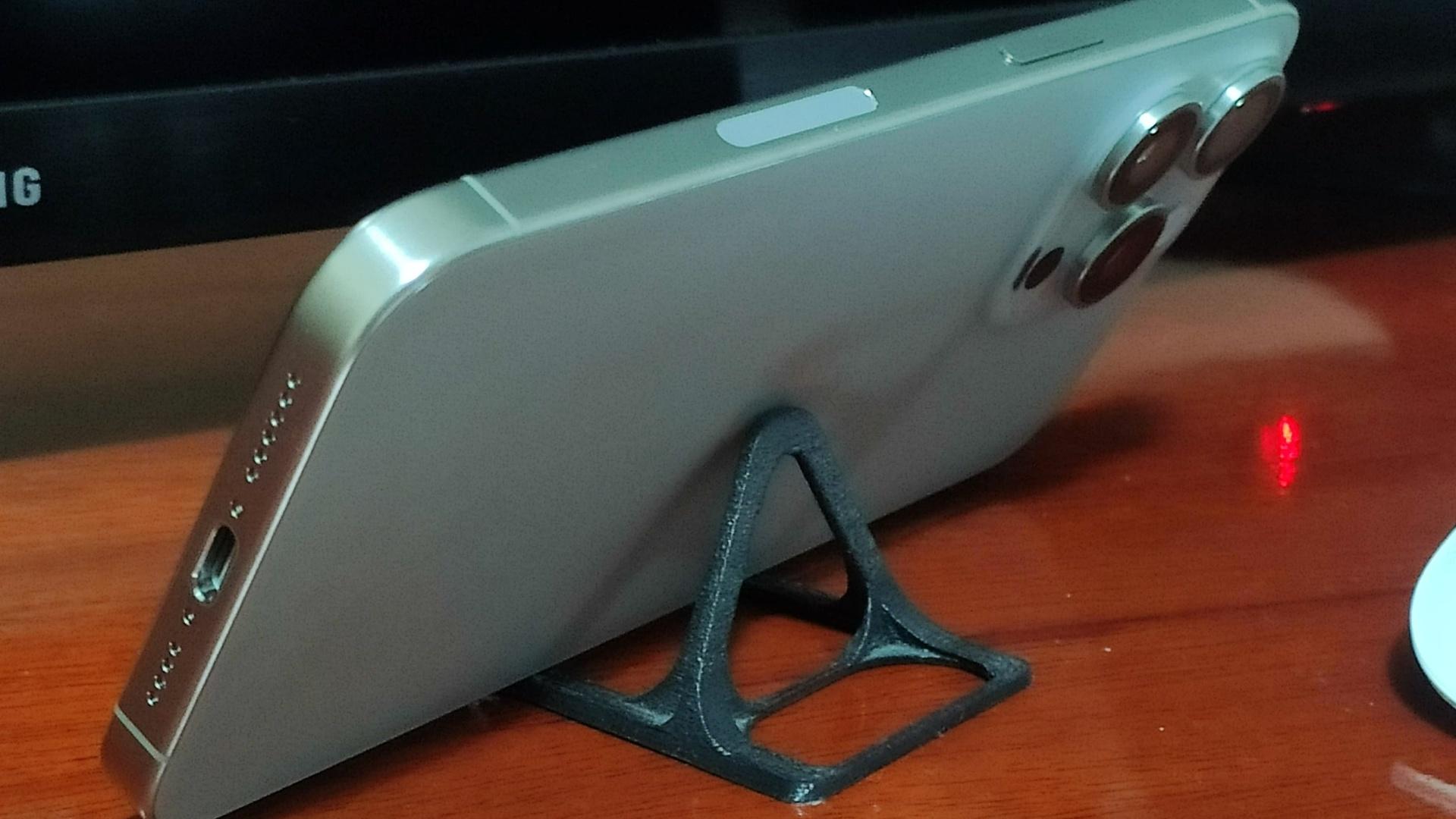 Smartphone Stand Super Optimized 3d model