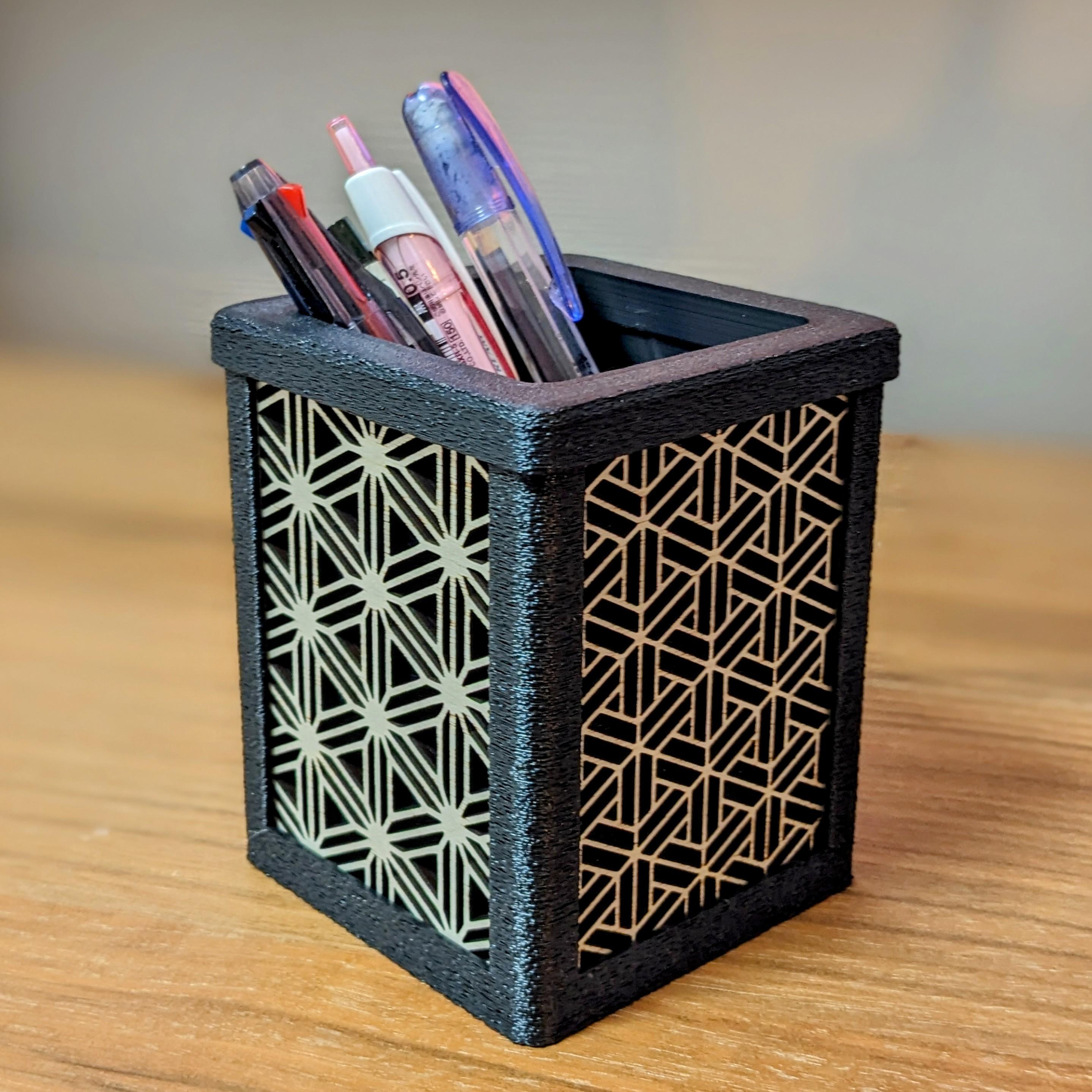 PEN HOLDER WITH JAPANESE STYLE PANEL INLAYS 3d model