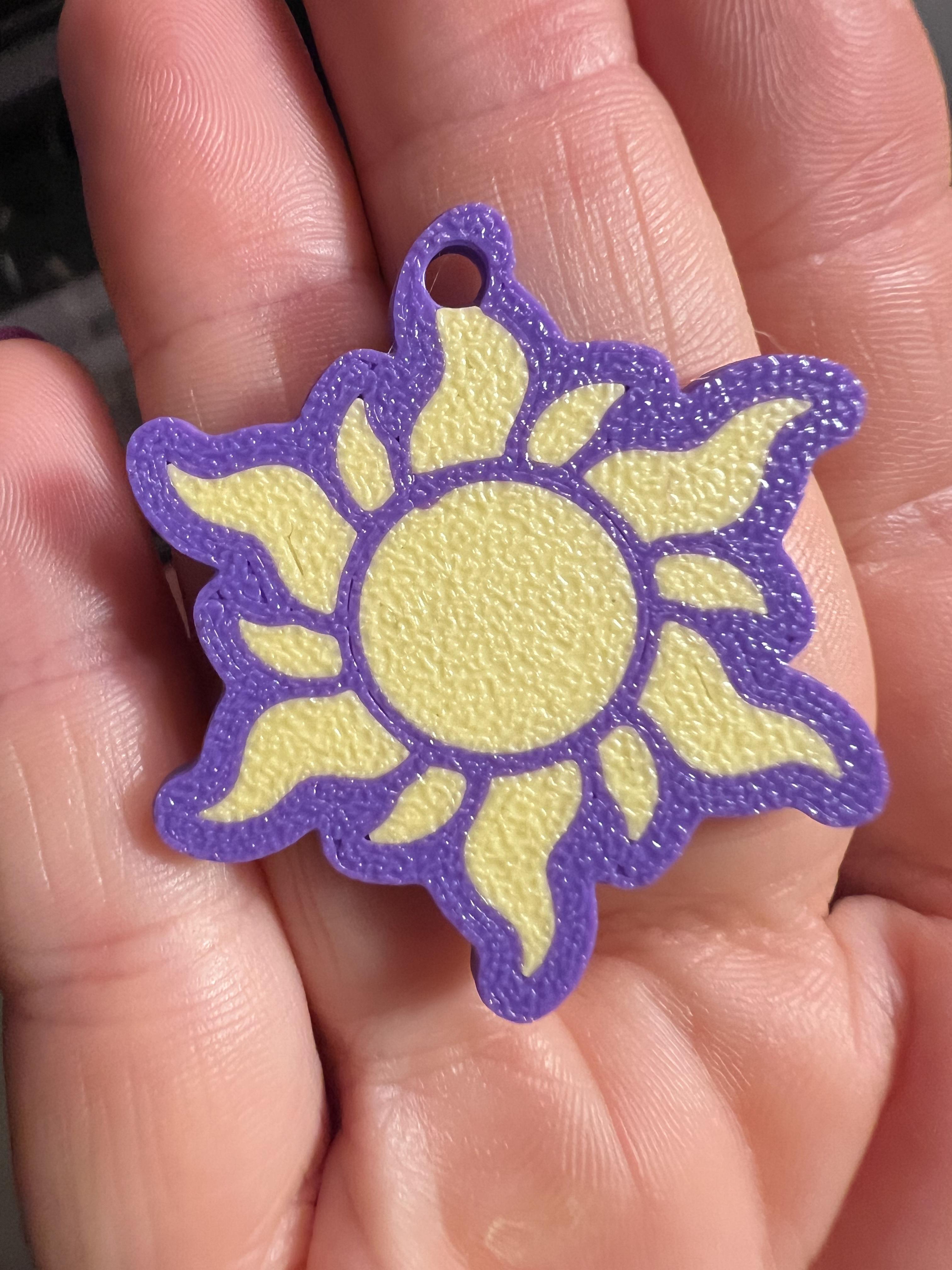 Sun Keychain/Earrings 3d model