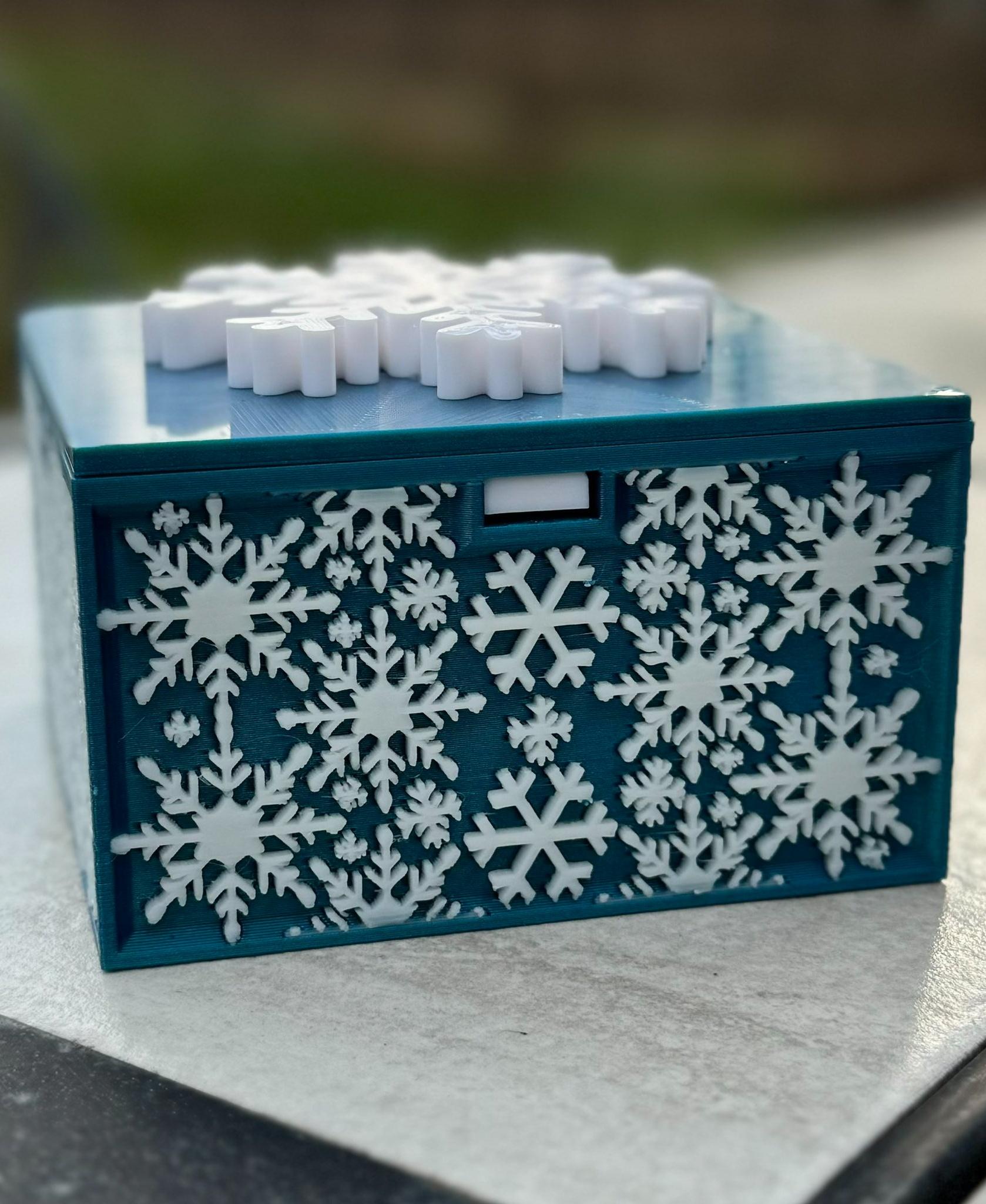 Snowflake Mechanical Box 3d model