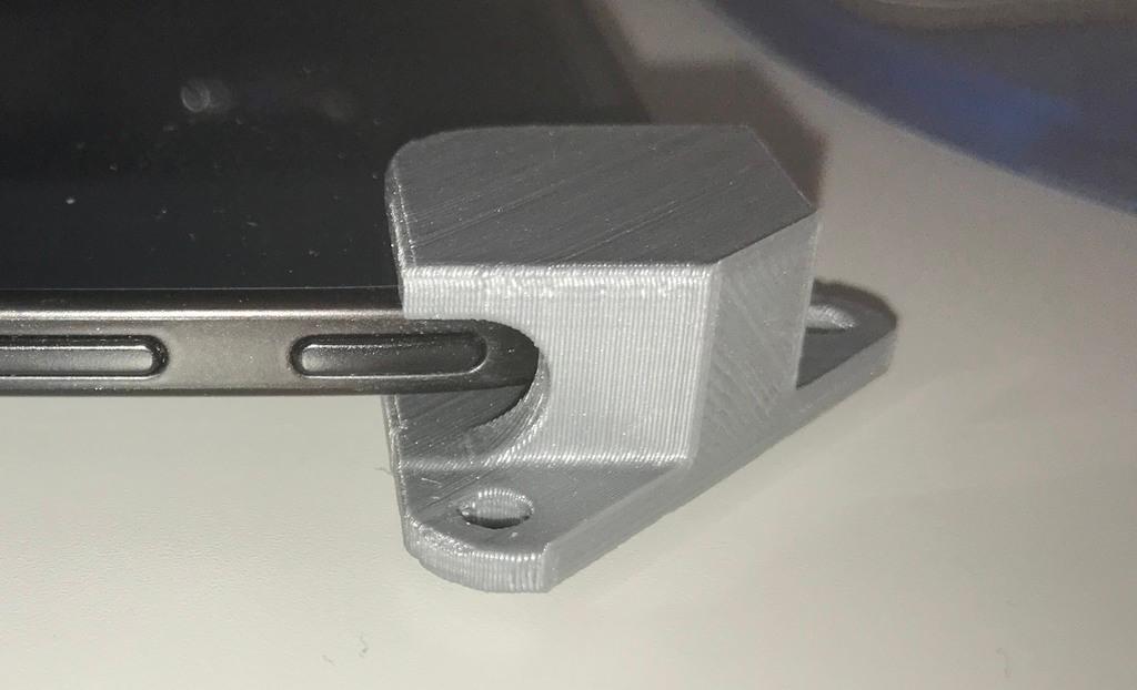 Minimal Tablet Wall Mount (9mm opening) 3d model