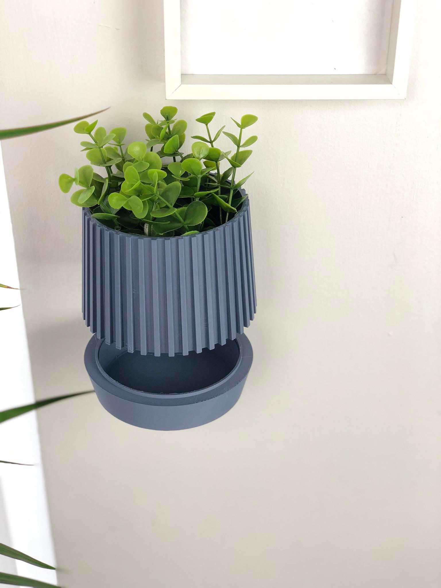 Wall Mount Plant Pot - Vertical Lines Design  3d model