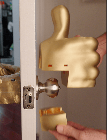 Thumbs Up Door Knob! 3d model