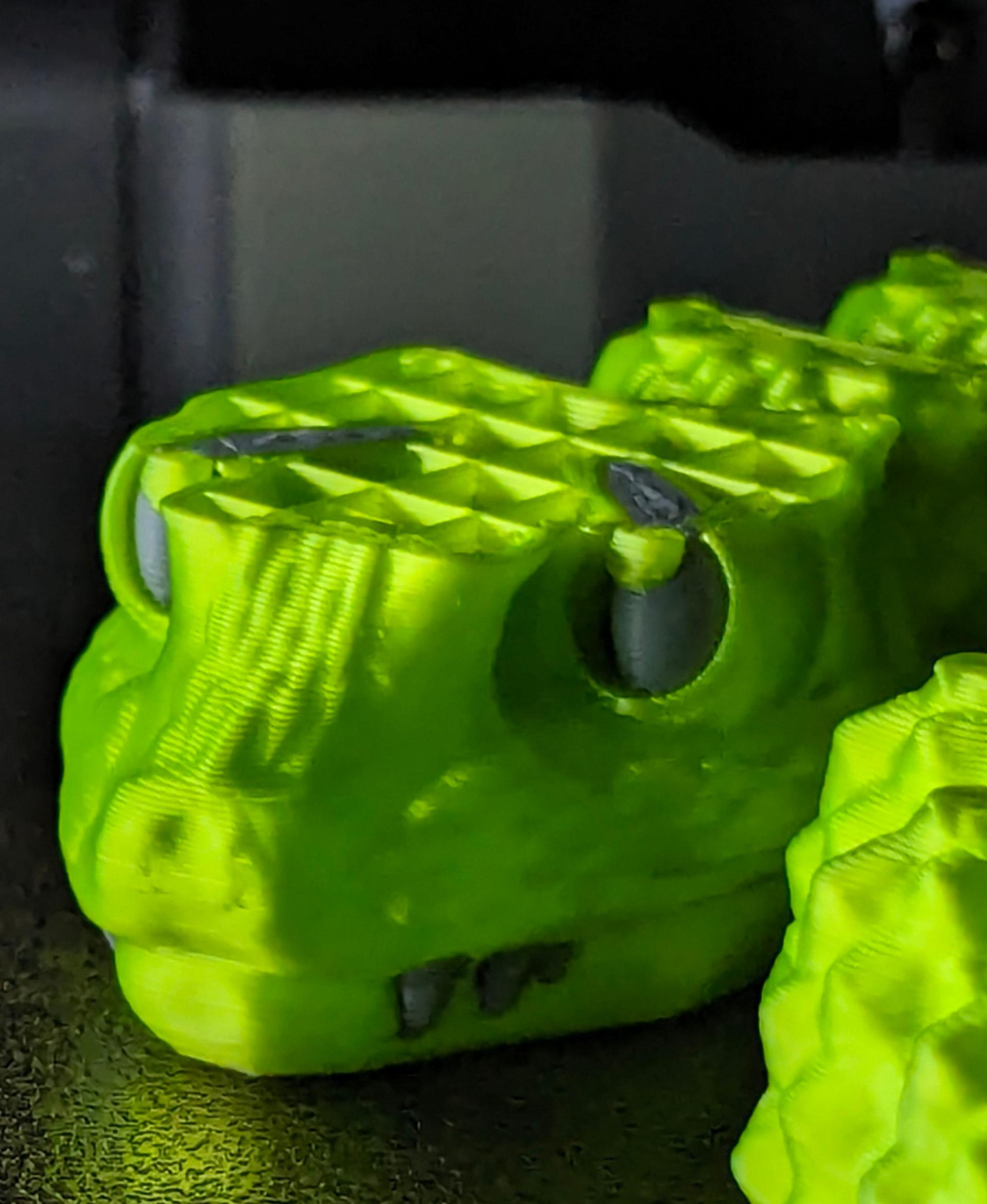 Baby Basilisk (Extra Long) - Articulated Snap-Flex Fidget (Medium Tightness Joints) - Printed on a Bambu Lab P1S, with Duramic 3D Silk PLA in neon green. - 3d model