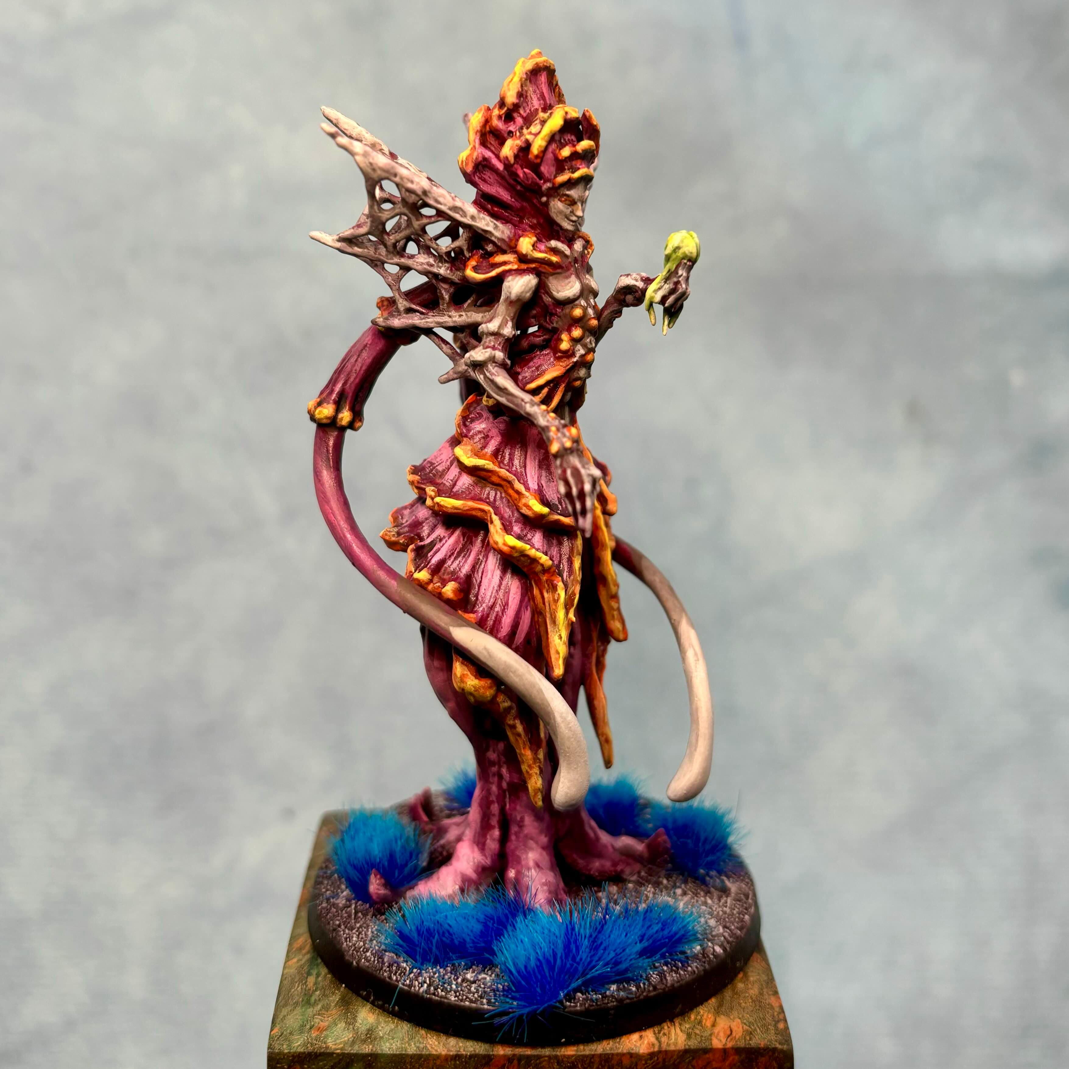 Zuggtmoy - The Spore Queen - PRESUPPROTED - 32mm scale  - Printed by MikeMoans on Anycubic M3 Premium 

Painted live on Twitch.tv/mikemoans
Check out this and many more models on https://www.instagram.com/mikemoans - 3d model