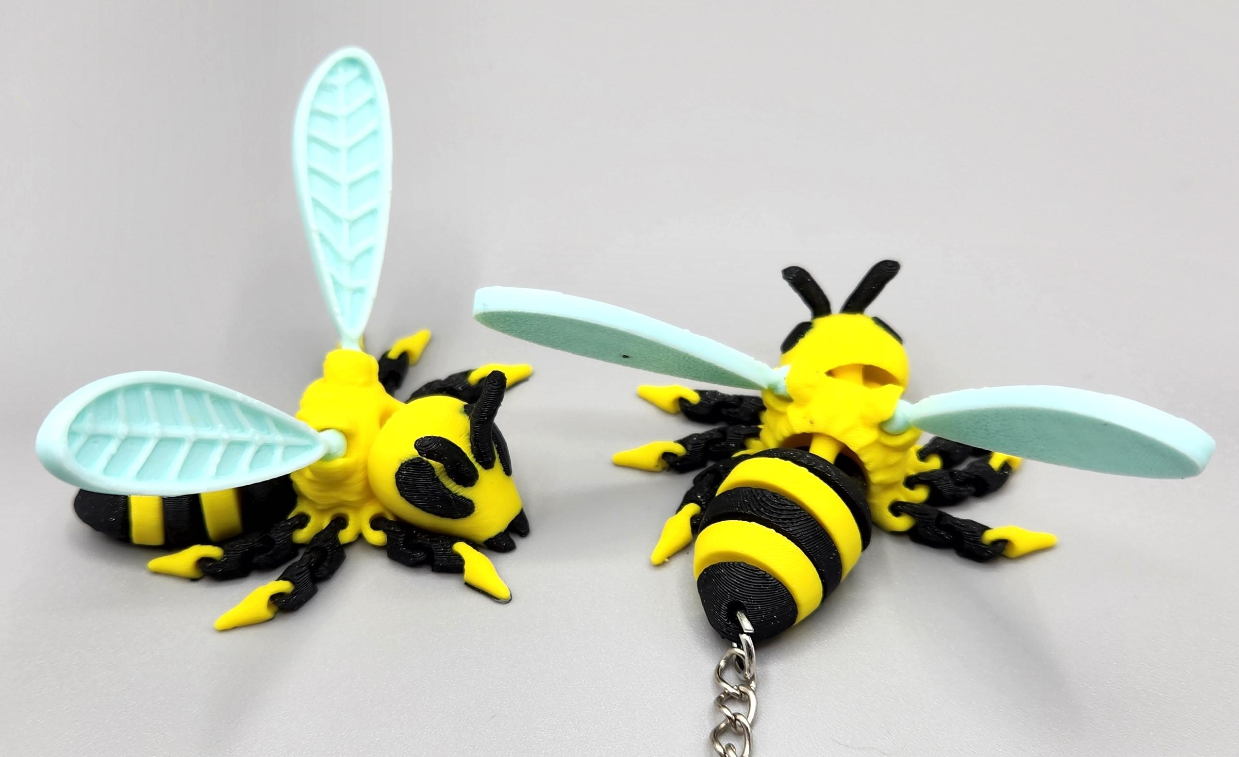 CUTE LUCKY FLEXY FREE BEE & KEYCHAIN VARIANT 3d model