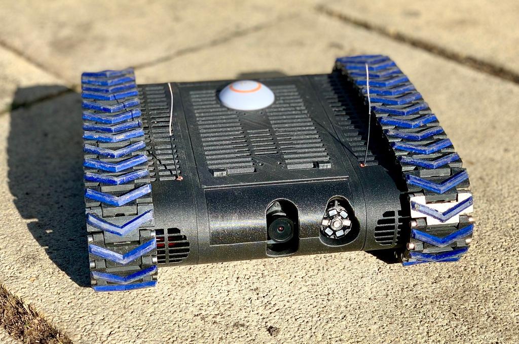 FPV-Rover V2.0 (RC Tank) 3d model