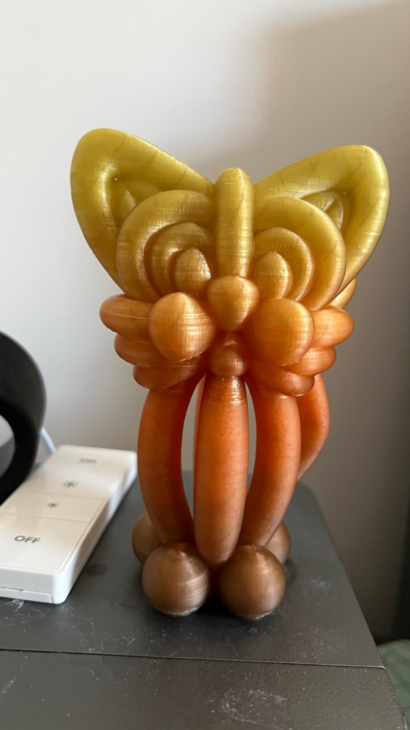 Balloon Cat - GREAT model, no supports needed - Ender 3 S1 Pro, Klipper - Testing new Filament, PLA (speed changes right before neckline FROM 100mms to 75mms, slower = worse for filament) - 3d model