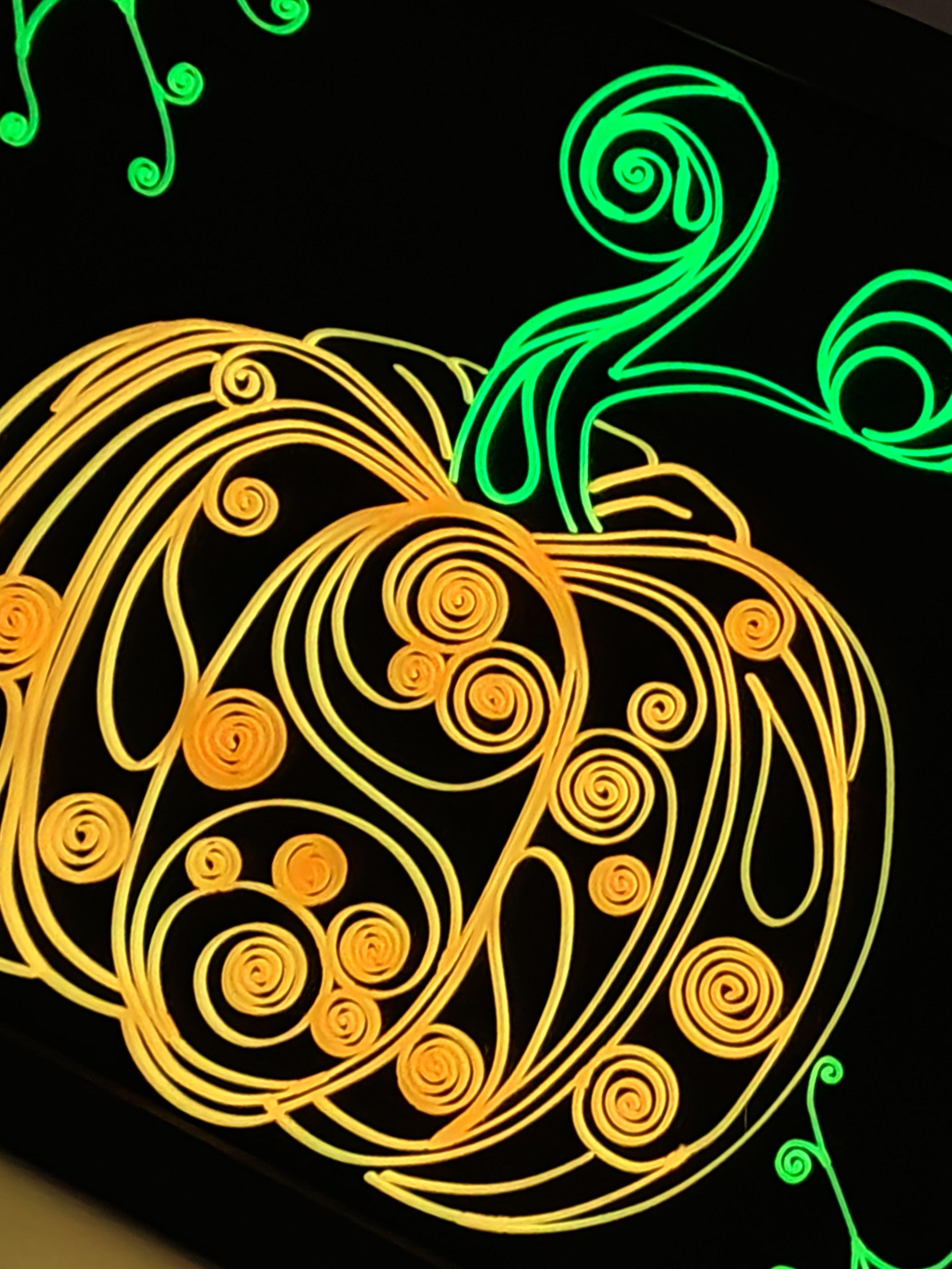 Spooky Swirls: Glow-in-the-Dark Pumpkin! 🎃 3d model