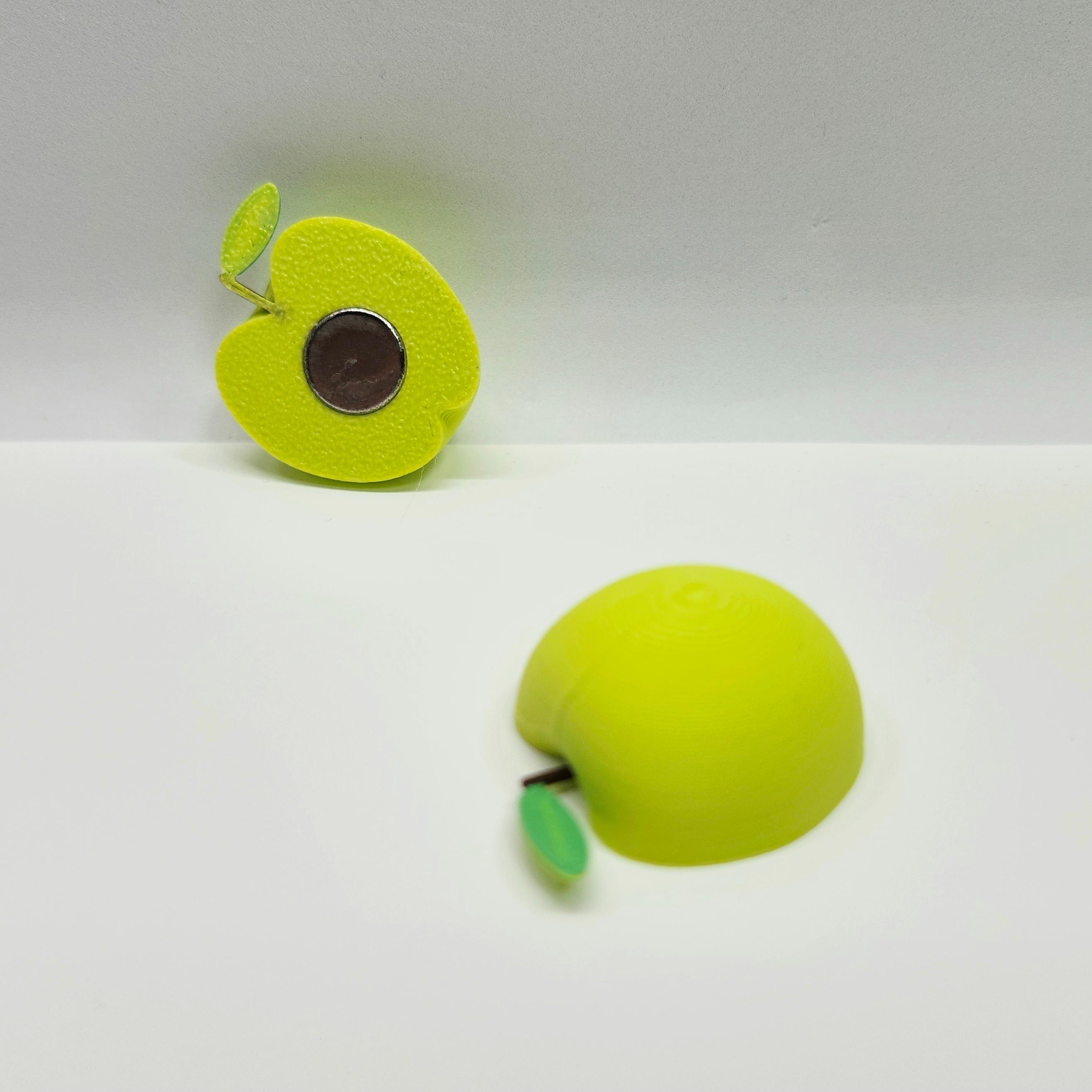 Miniature Apple-Themed Decorative Magnet Set [The 'Low-Hanging Fruit' Collection] 3d model