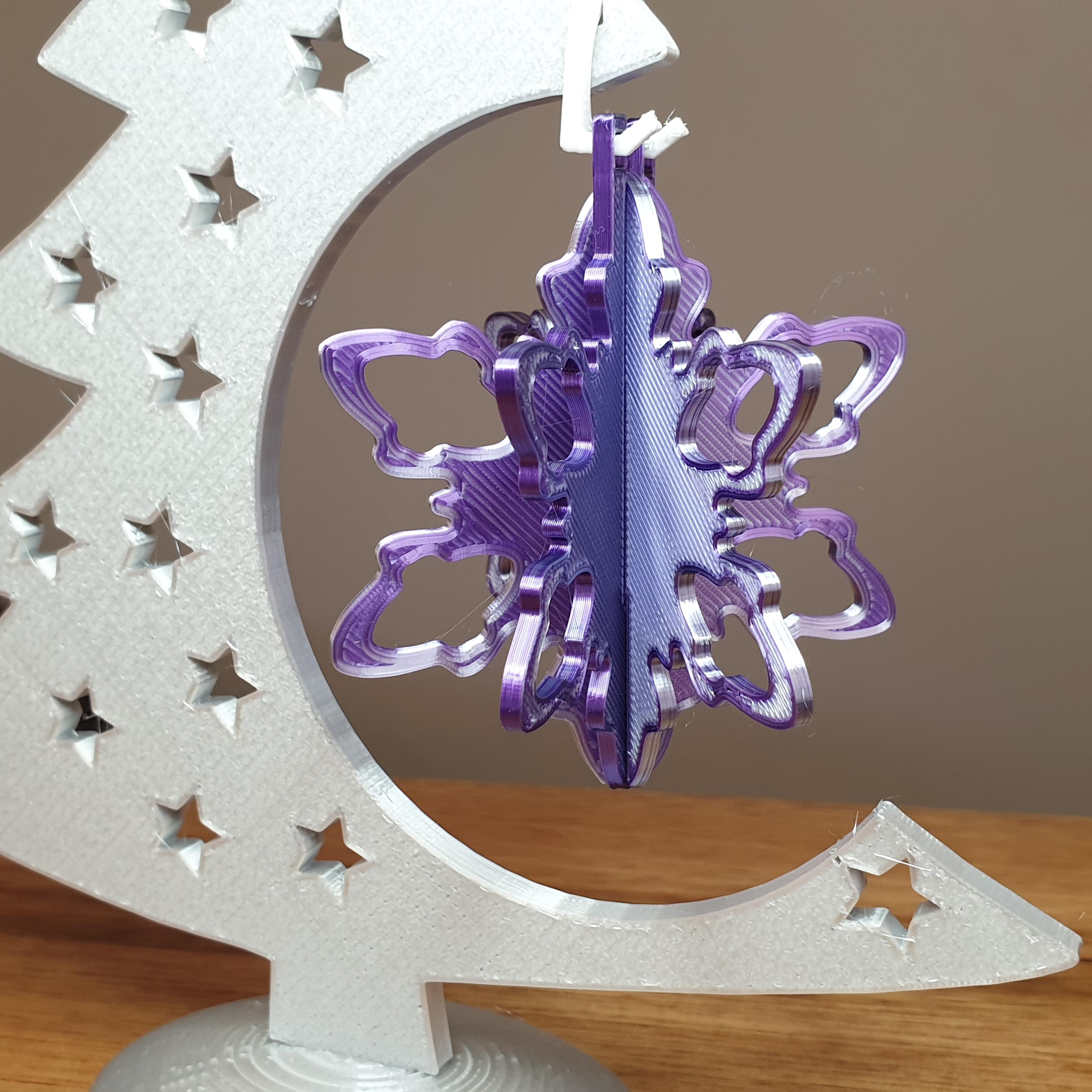 Triple Snowflake Bauble 3d model