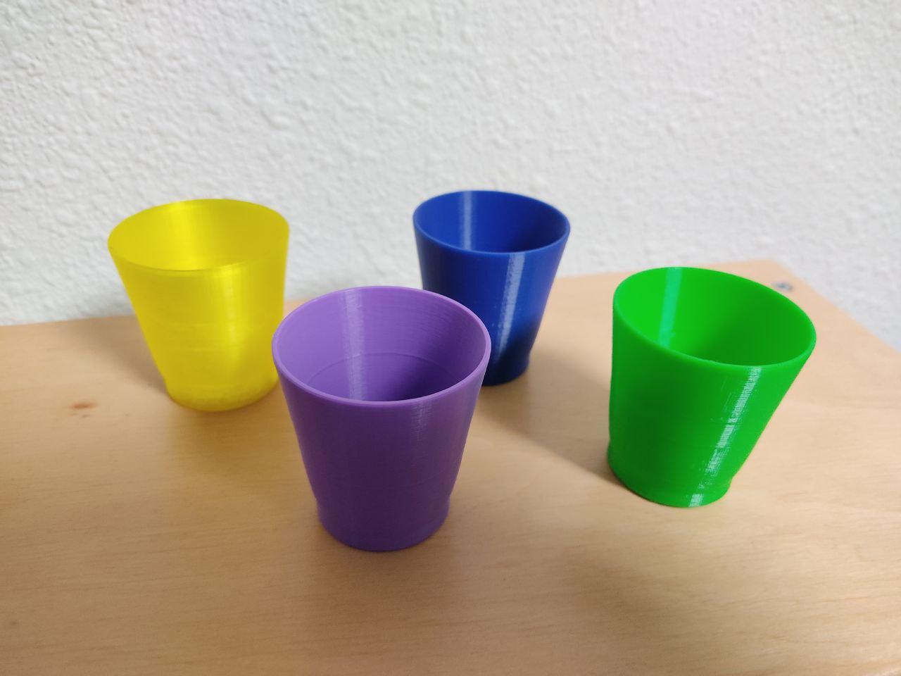 Toy cups 3d model