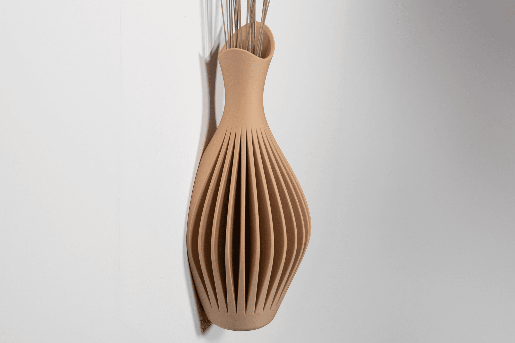 Wave Vase - Wall Mounted 3d model